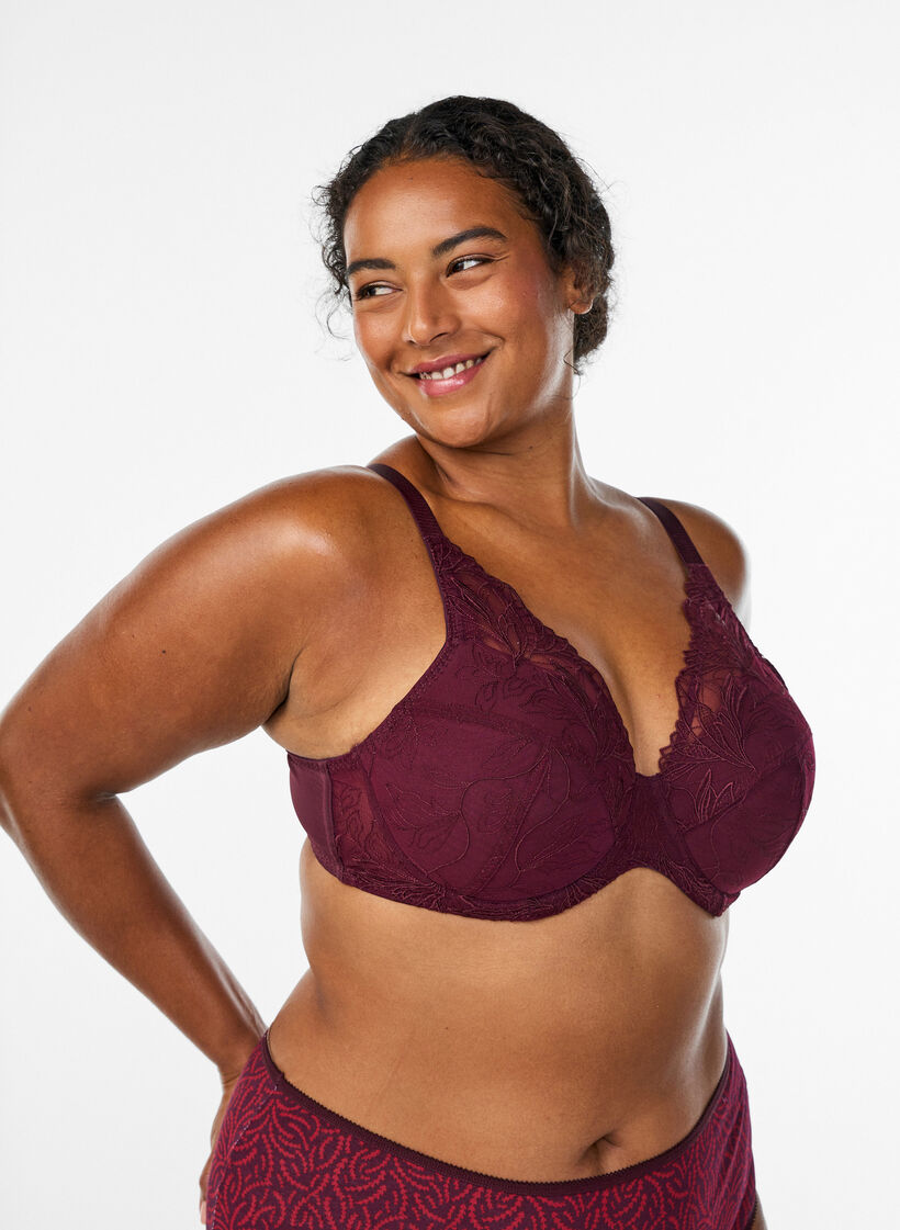 Gepolsterter Spitzen-BH mit B&uuml;gel, Rot, Model image number 0