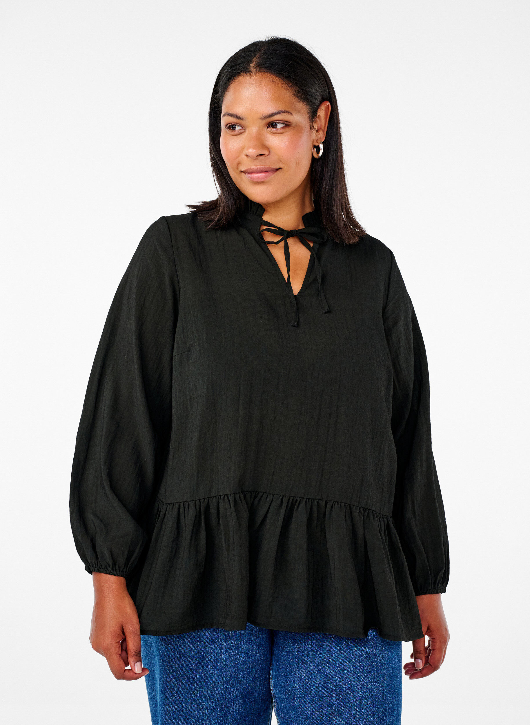 Zizzi Lang&auml;rmlige Bluse mit Peplum, Schwarz, Model image number 0