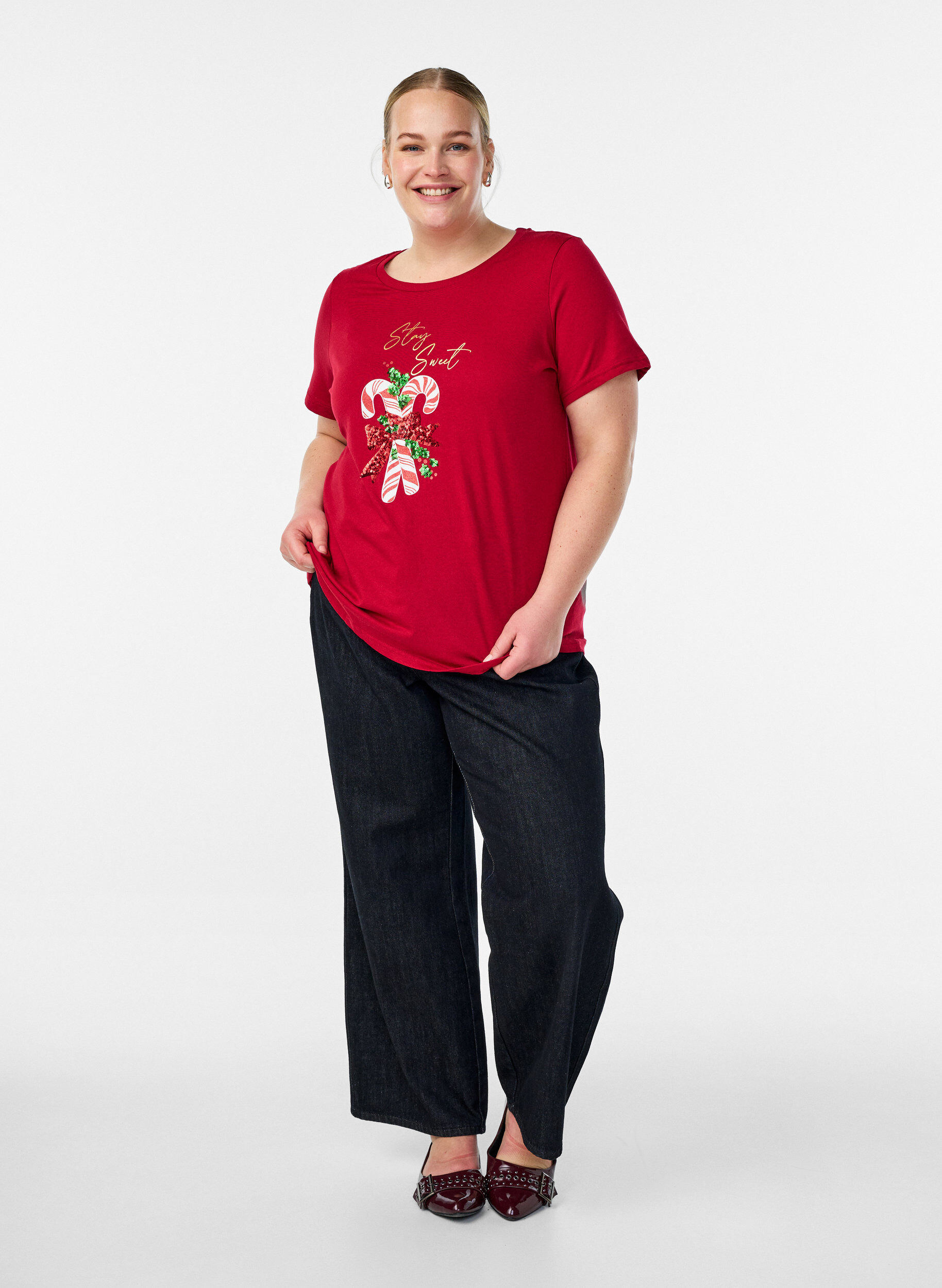 Zizzi T-shirt de No&euml;l en coton bio, Rouge, Model image number 1