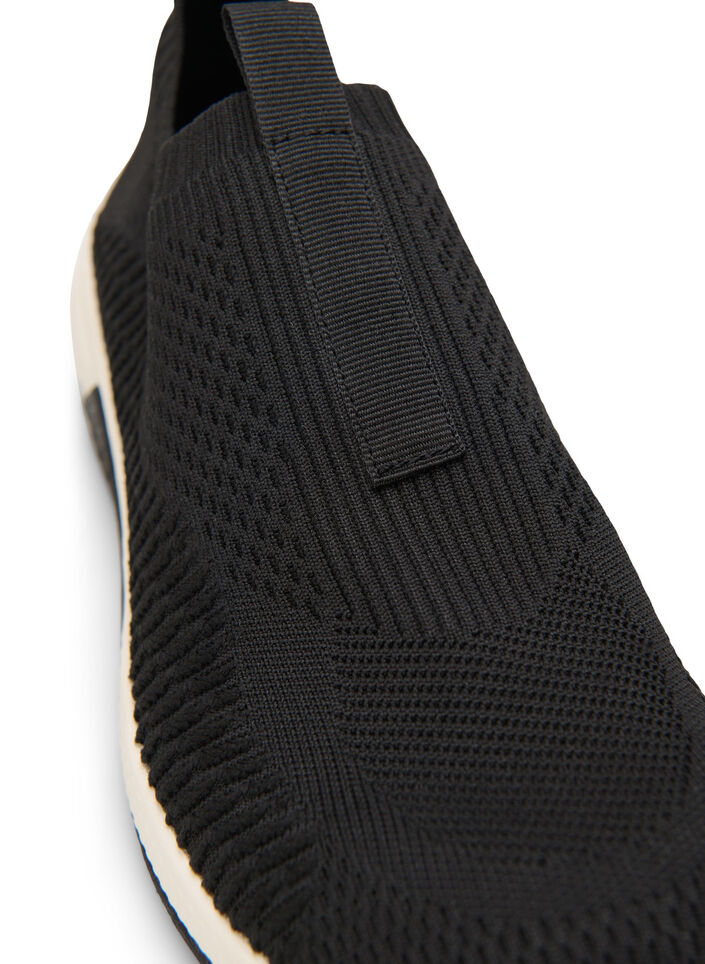 Weit geschnittener Slip-On-Sneaker, Schwarz, Packshot
