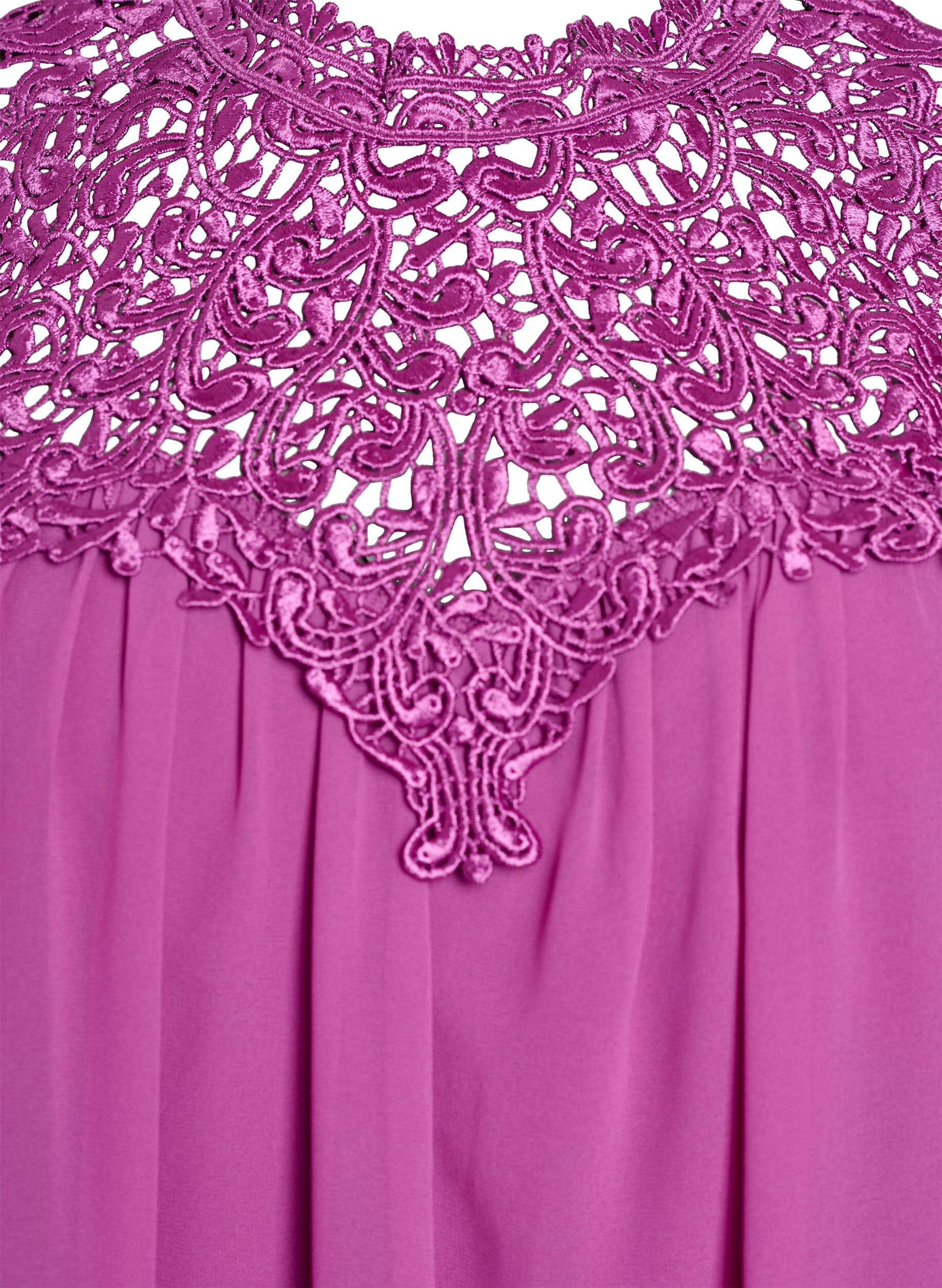 Zizzi &Auml;rmelloses Party-Top mit H&auml;kelarbeit, Lila, Packshot image number 2