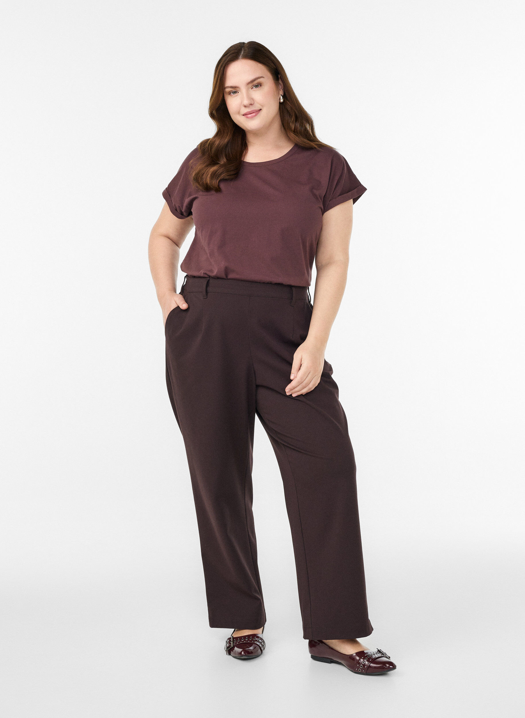 ZizziT-shirt &agrave; manches courtes en m&eacute;lange de coton, Bordeaux fonc&eacute;, Model image number 1