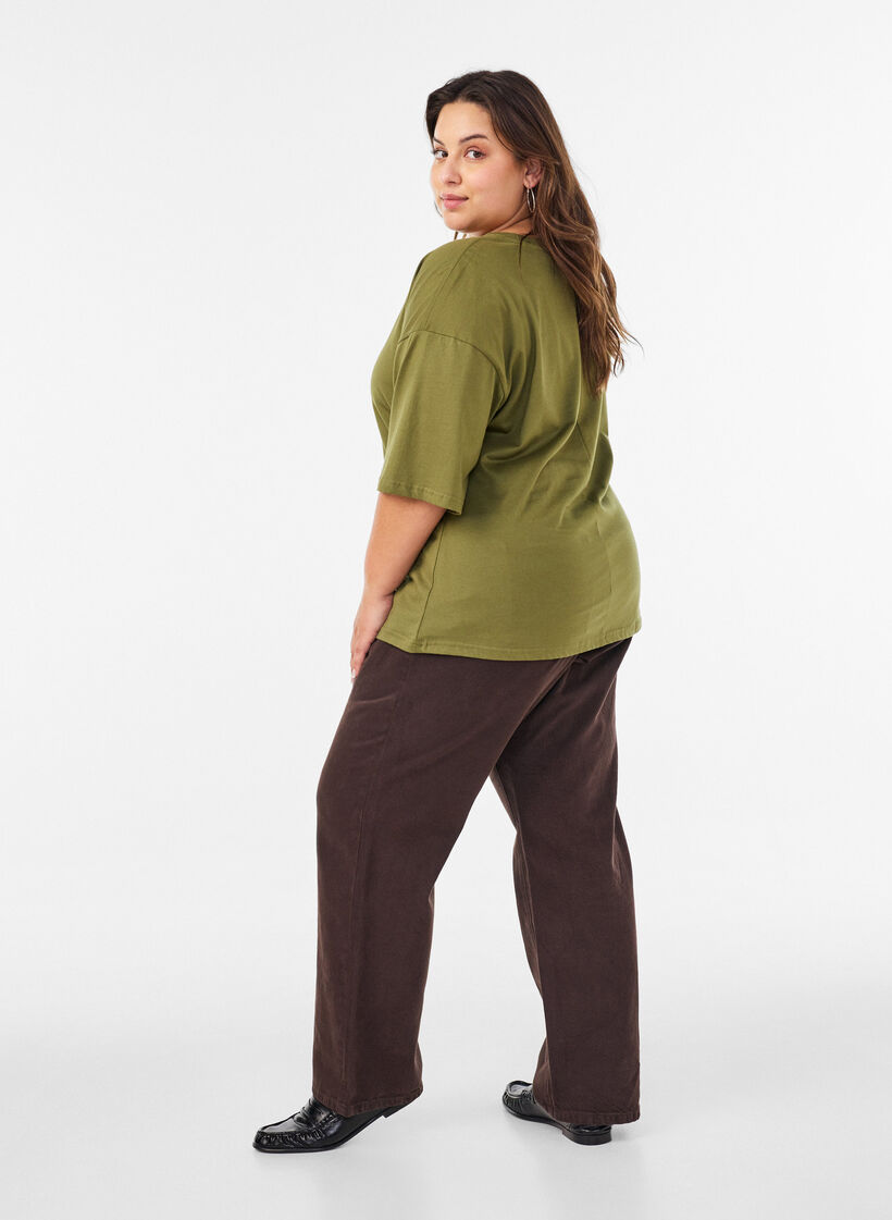 T-shirt avec d&eacute;tail drap&eacute;, Vert, Model image number 2