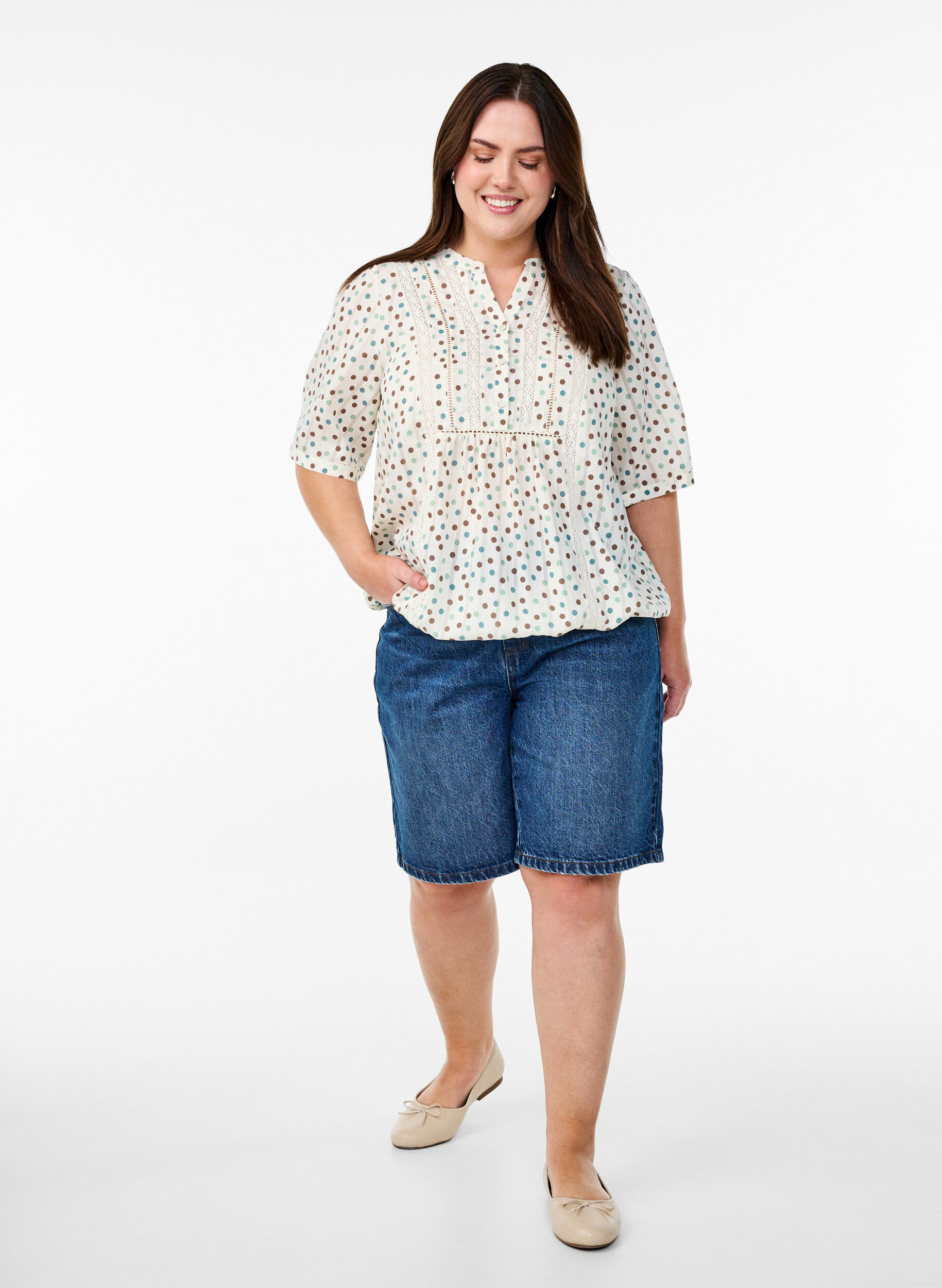 Zizzi Blouse imprim&eacute;e &agrave; manches 1/2, Blanc, Model image number 1