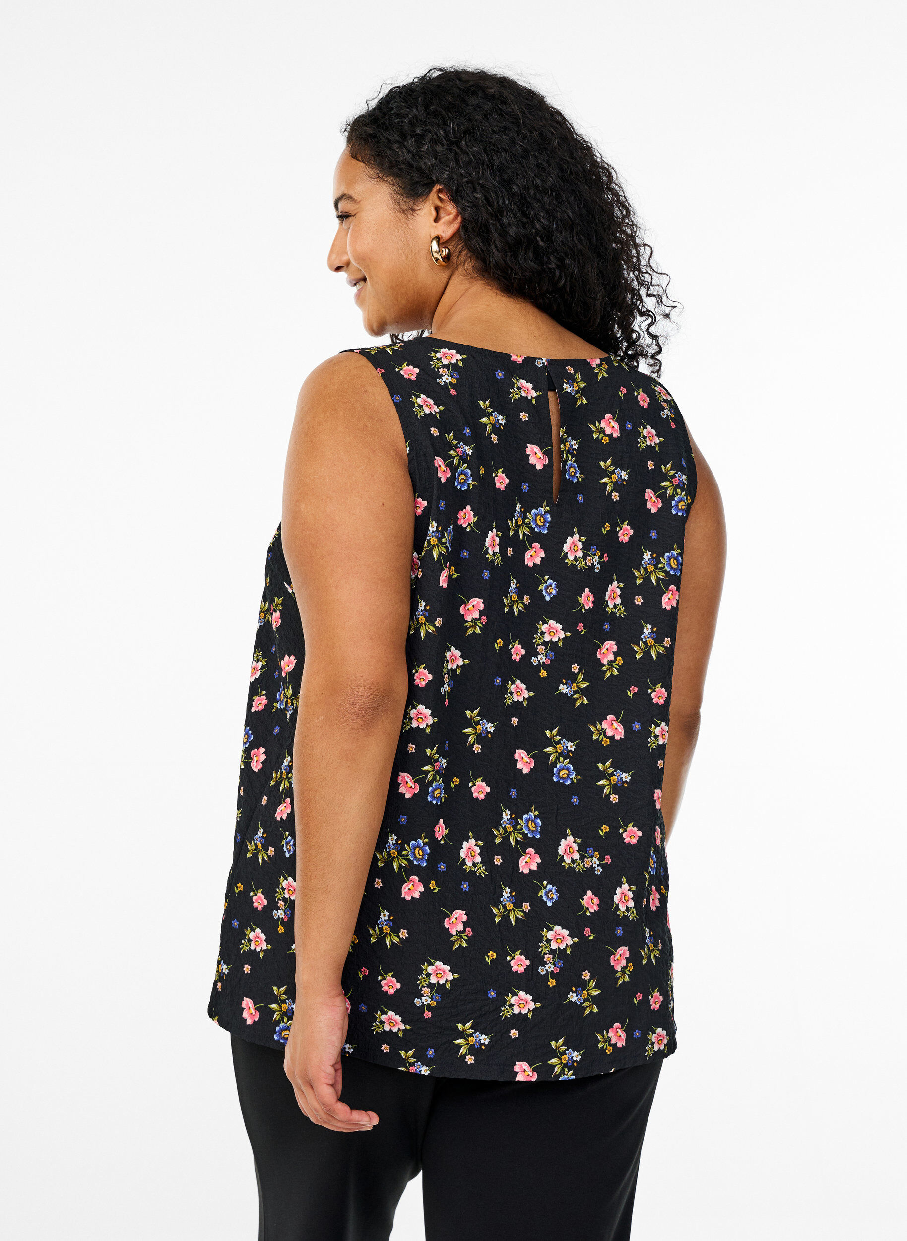 Zizzi FLASH - Haut sans manches et textur&eacute;, Noir, Model image number 2