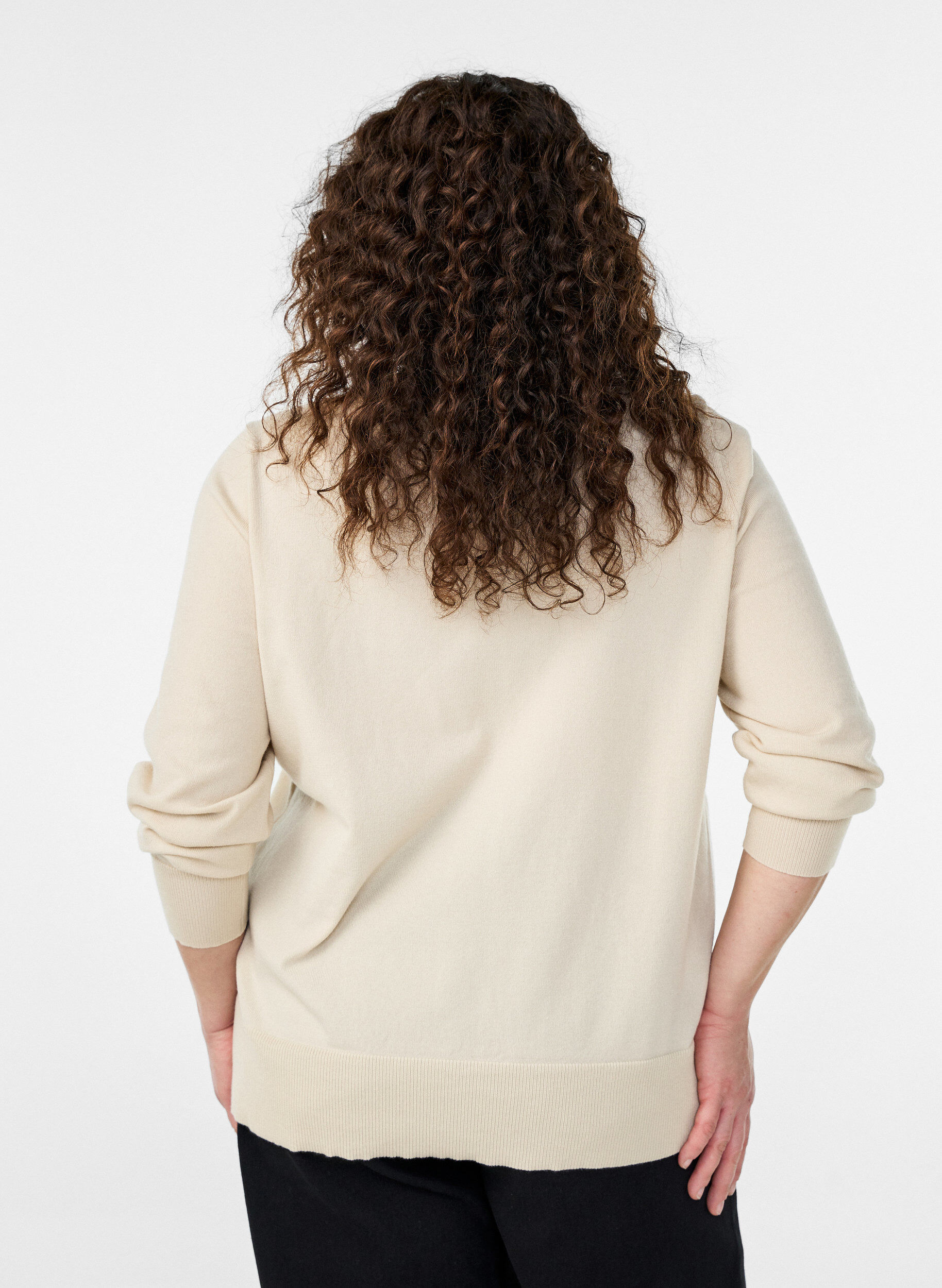 Zizzi FLASH - Feinstrick-Strickjacke mit Rundhalsausschnitt, Beige, Model image number 2
