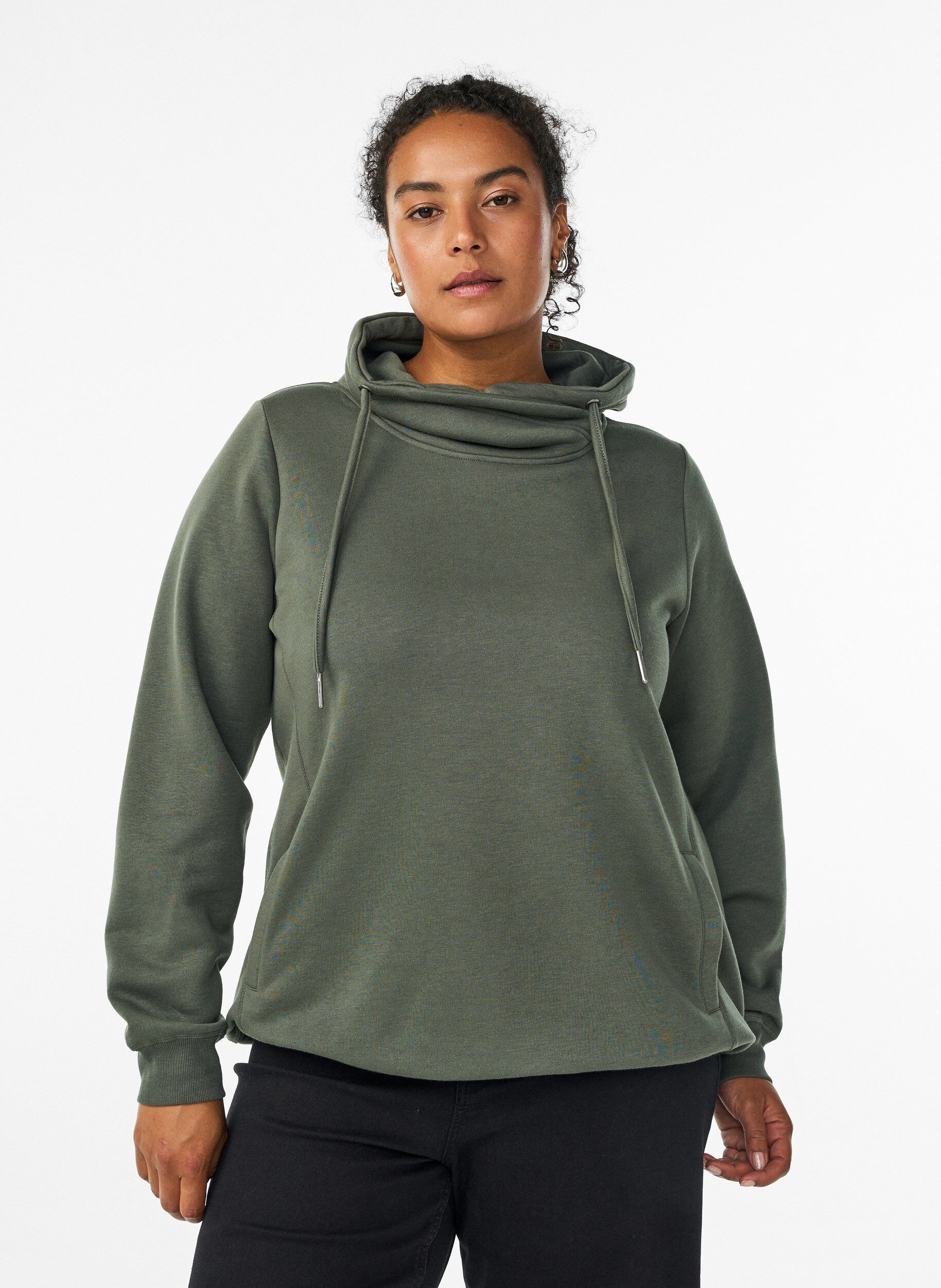 Sweatshirt mit Stehkragen und Taschen, Gr&uuml;n, Model