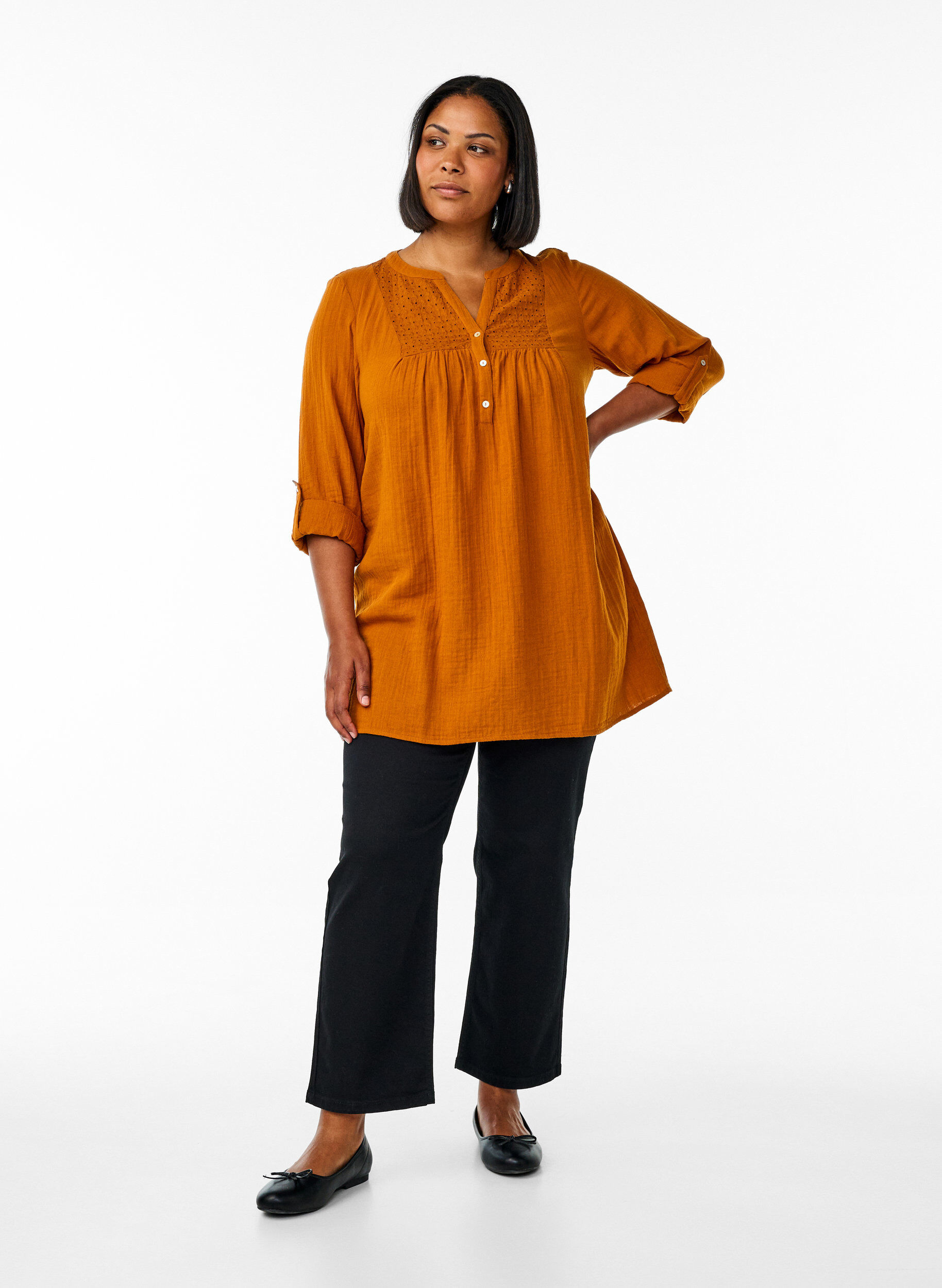 Zizzi Tunika aus Baumwollmusselin mit Broderie Anglaise, Orange, Model image number 1
