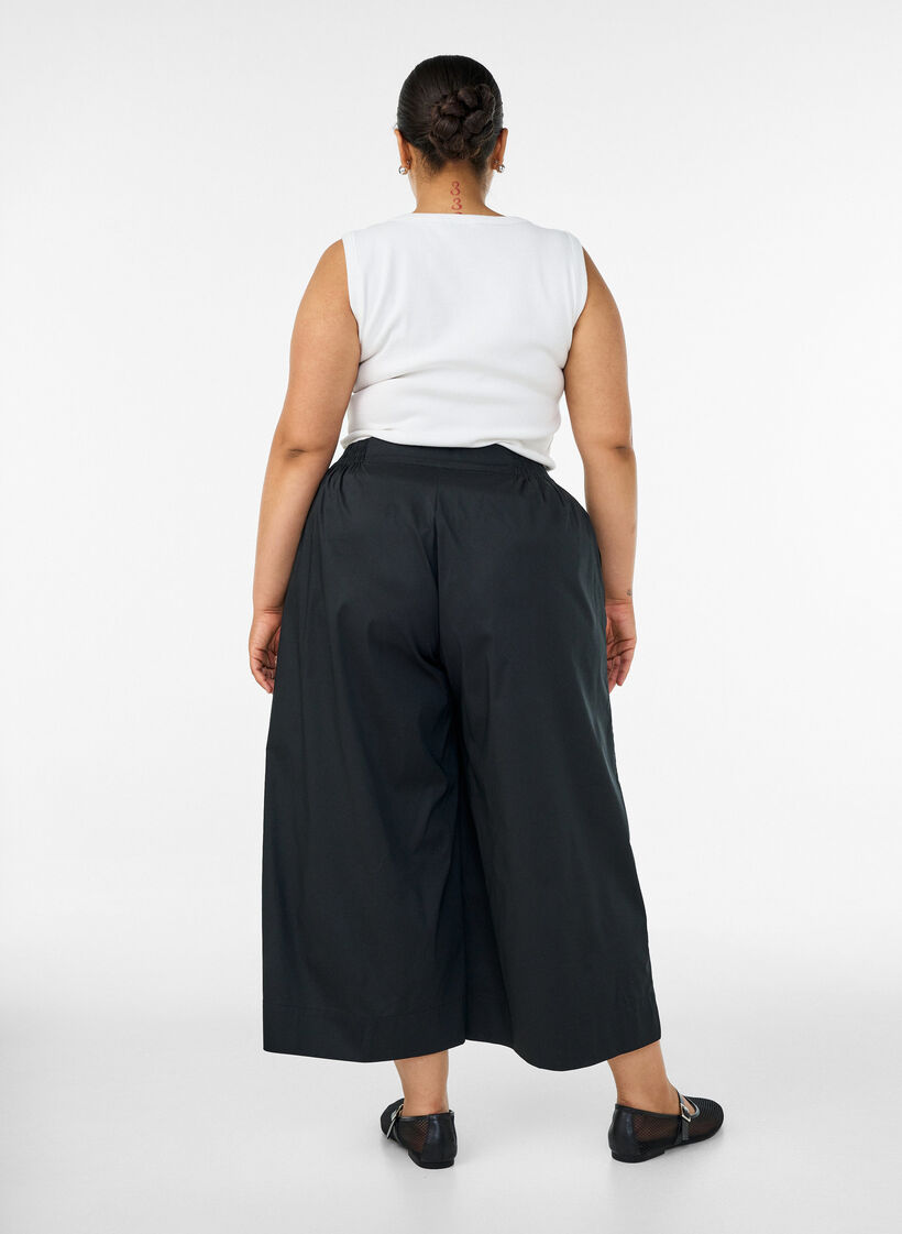 Jupe-culotte avec ceinture &eacute;lastique et jambes amples, Noir, Model image number 1