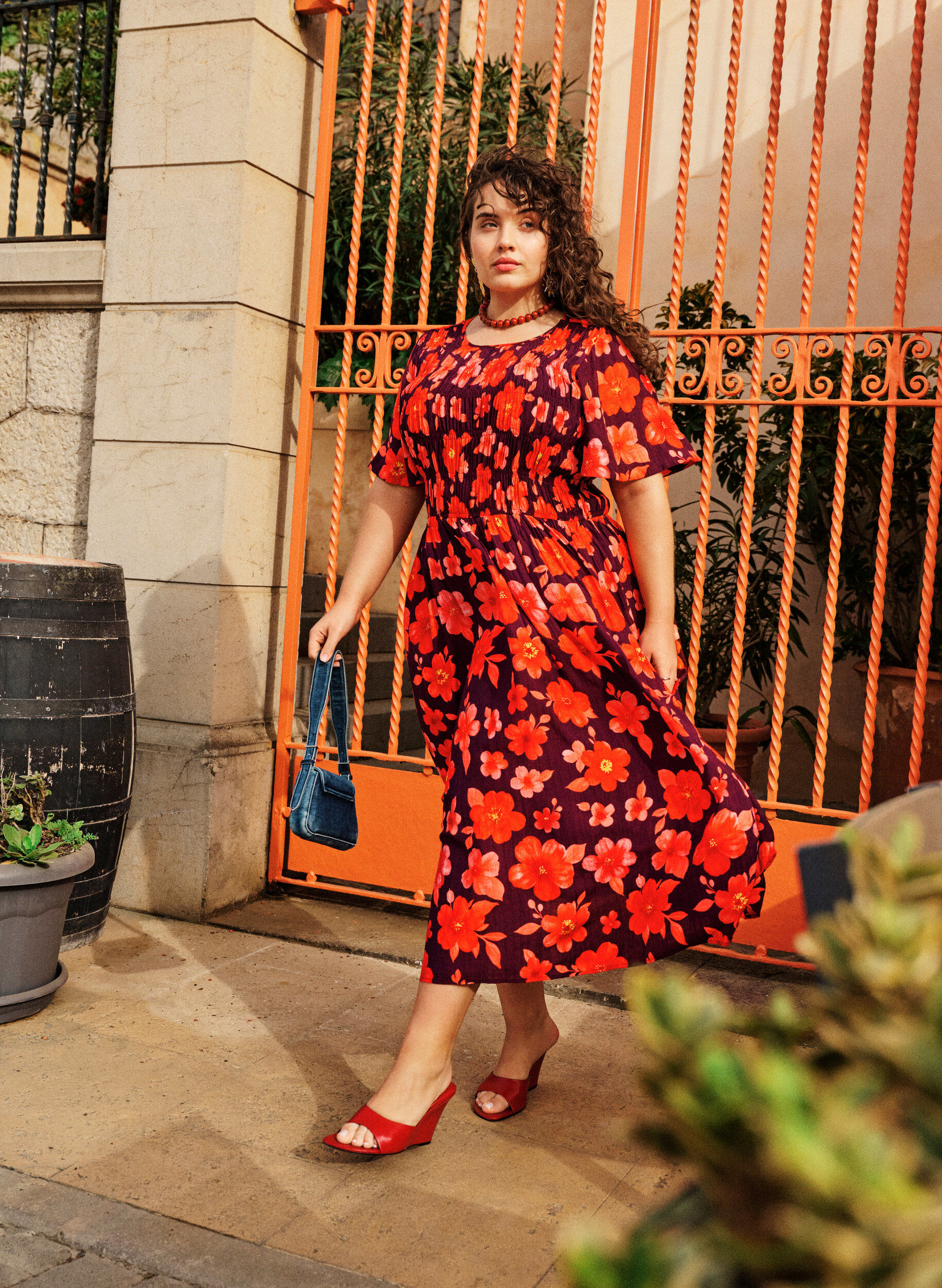 ZizziKleid mit Smock und Blumenprint, Lila, Image image number 0