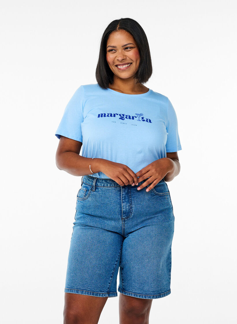 Short en jean ample &agrave; taille haute, Bleu Clair, Model image number 0