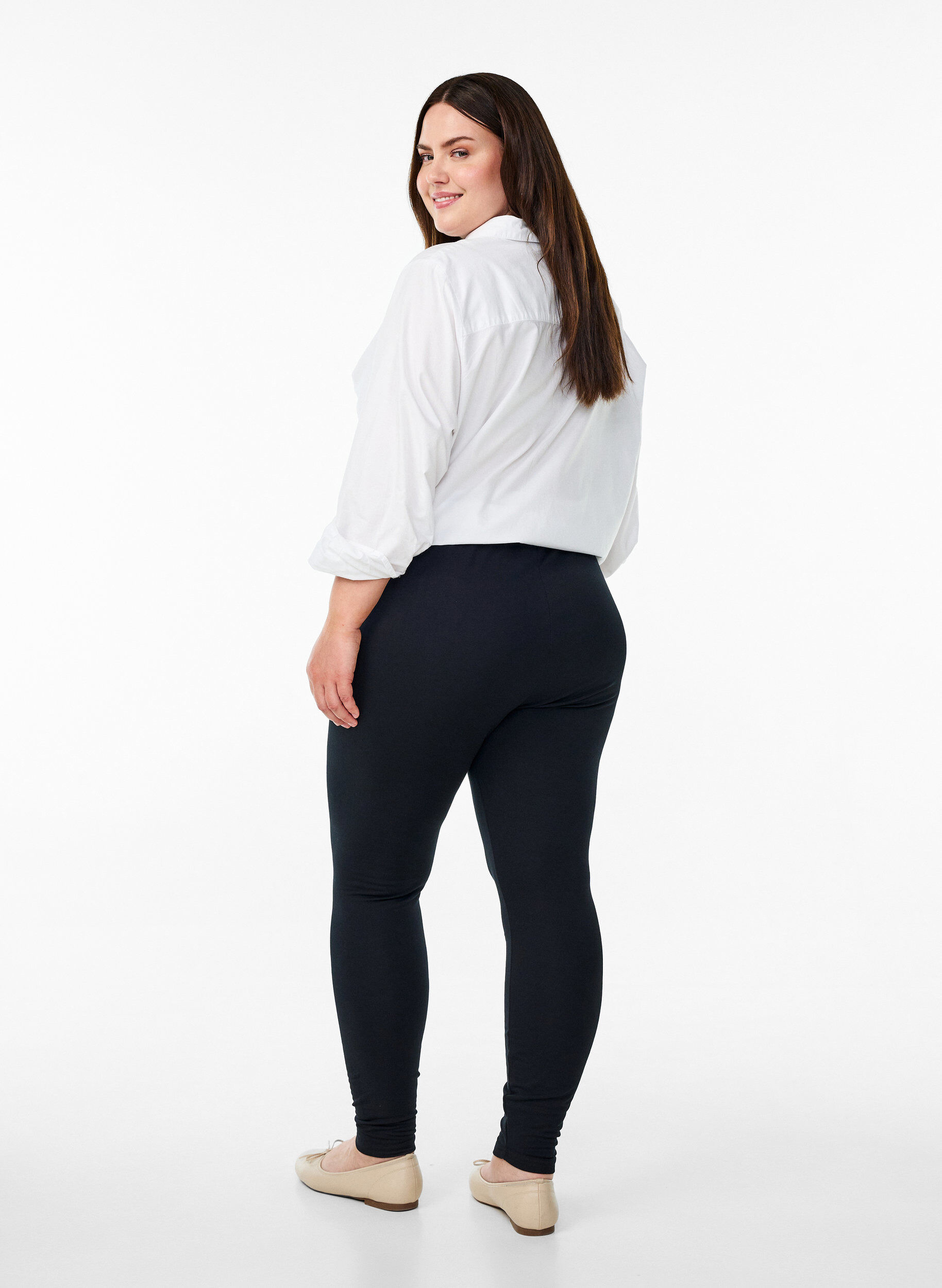 ZizziLeggings aus Baumwolle mit Futter, Schwarz, Model image number 2