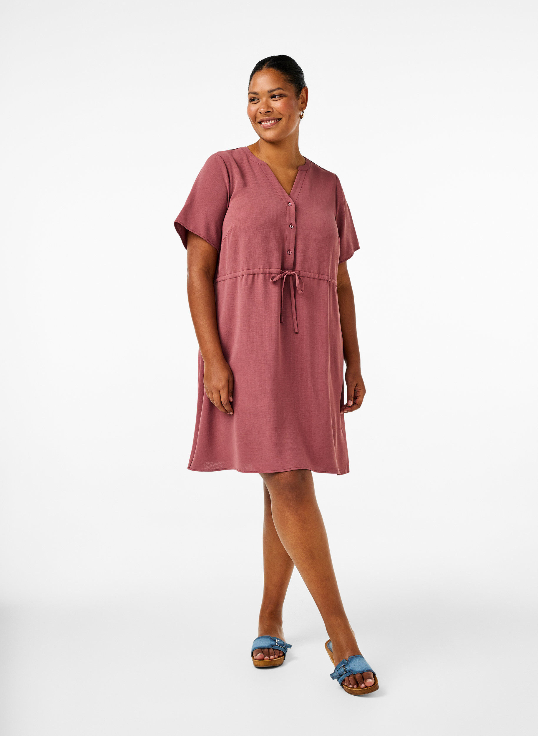 Zizzi Kurz&auml;rmliges Kleid mit Bindeband an der Taille, Rose Brown, Model image number 2