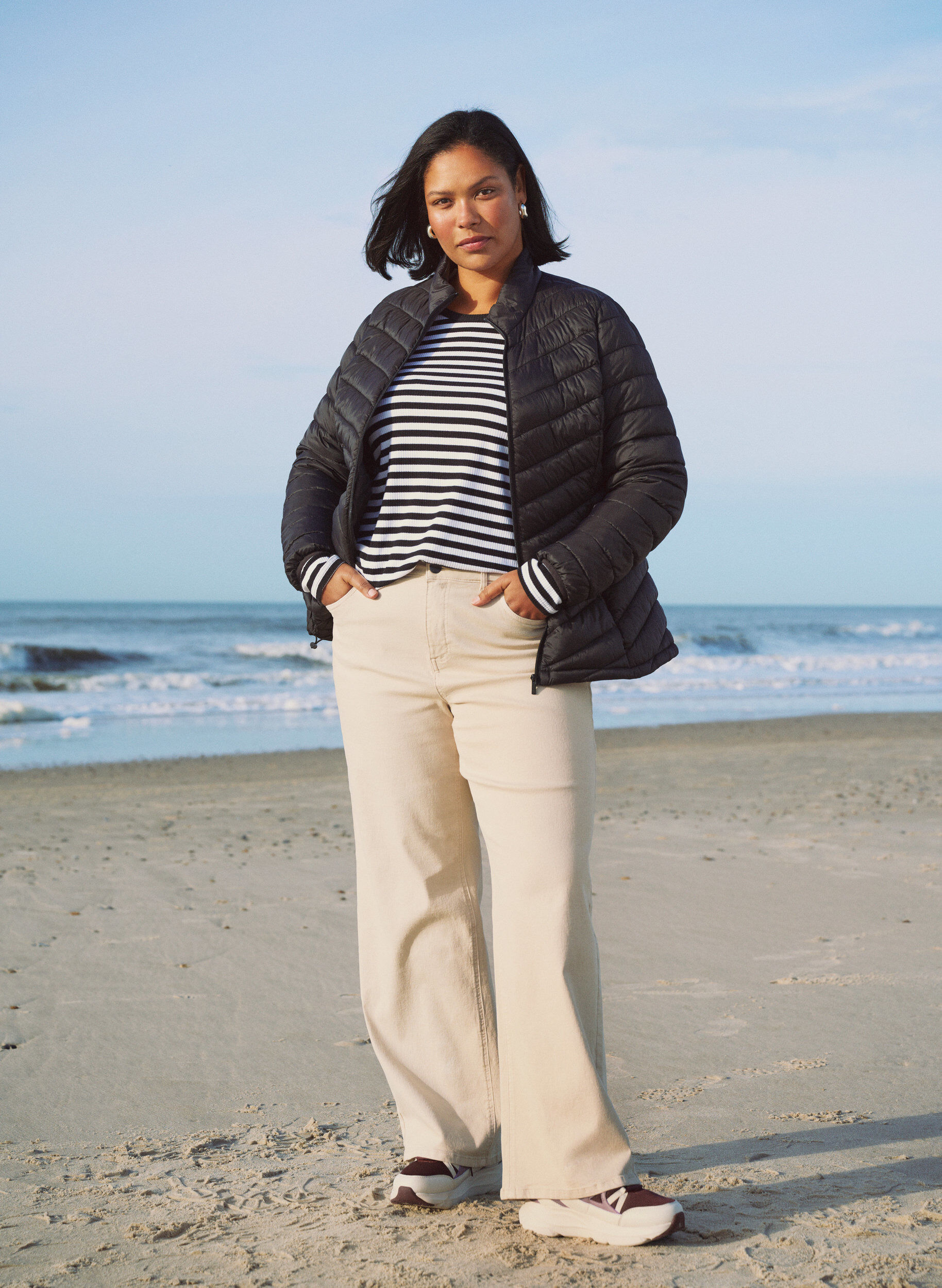 Zizzi Veste l&eacute;g&egrave;re avec des poches, Noir, Image image number 0