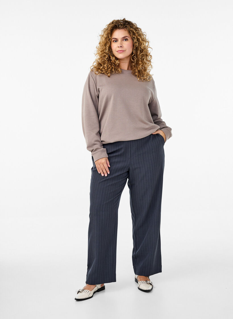 FLASH - Sweatshirt mit Rundhalsausschnitt, Beige, Model image number 1