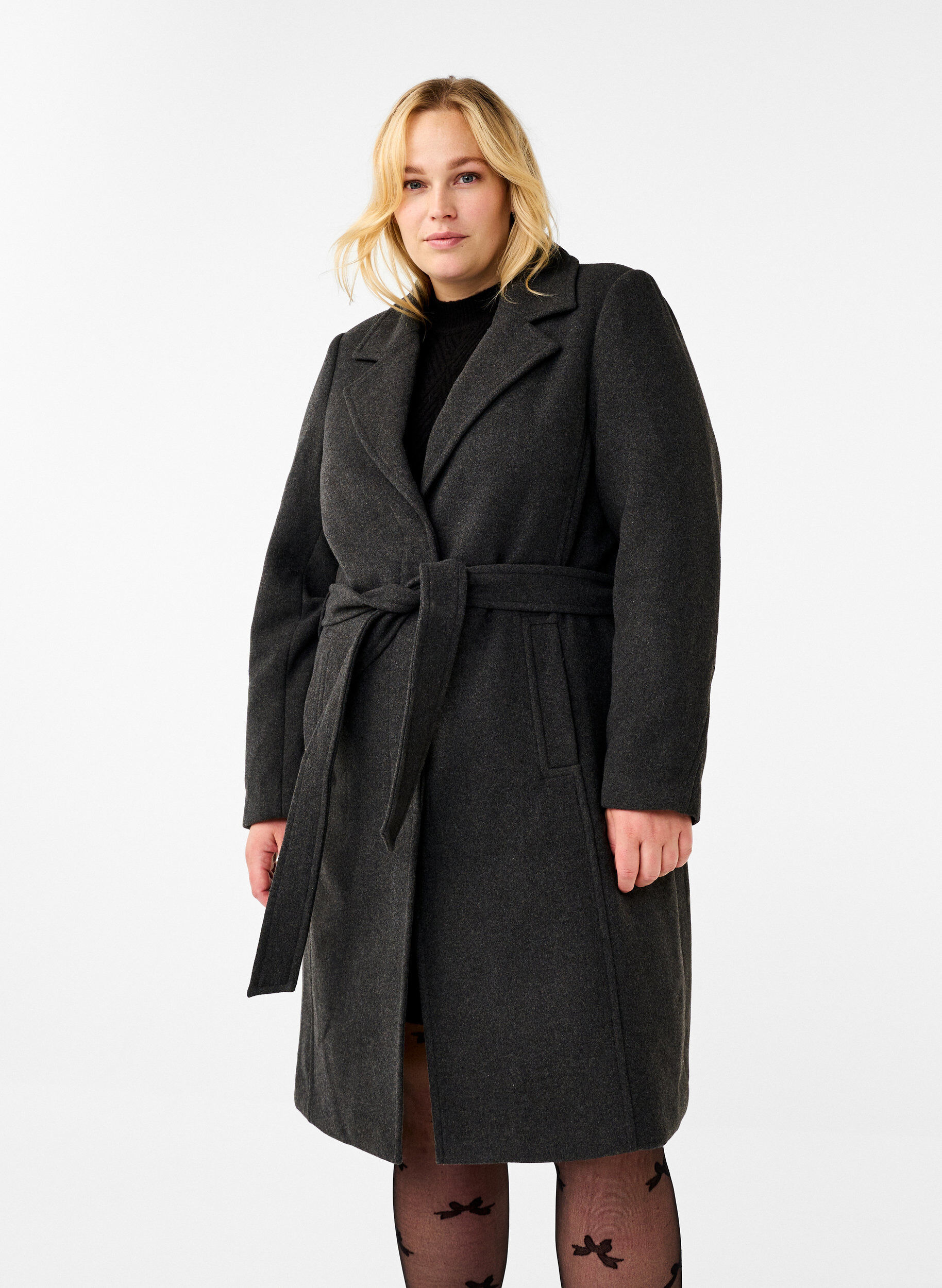 Zizzi Langer Wollmantel mit G&uuml;rtel, Dark Grey Melange, Model image number 0