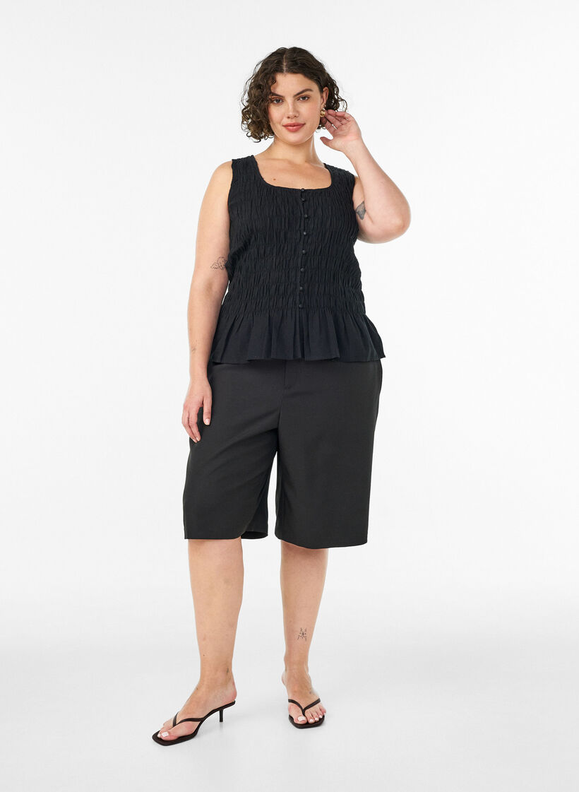 &Auml;rmelloses Top aus Baumwolle und Leinen mit Smock, Schwarz, Model image number 1
