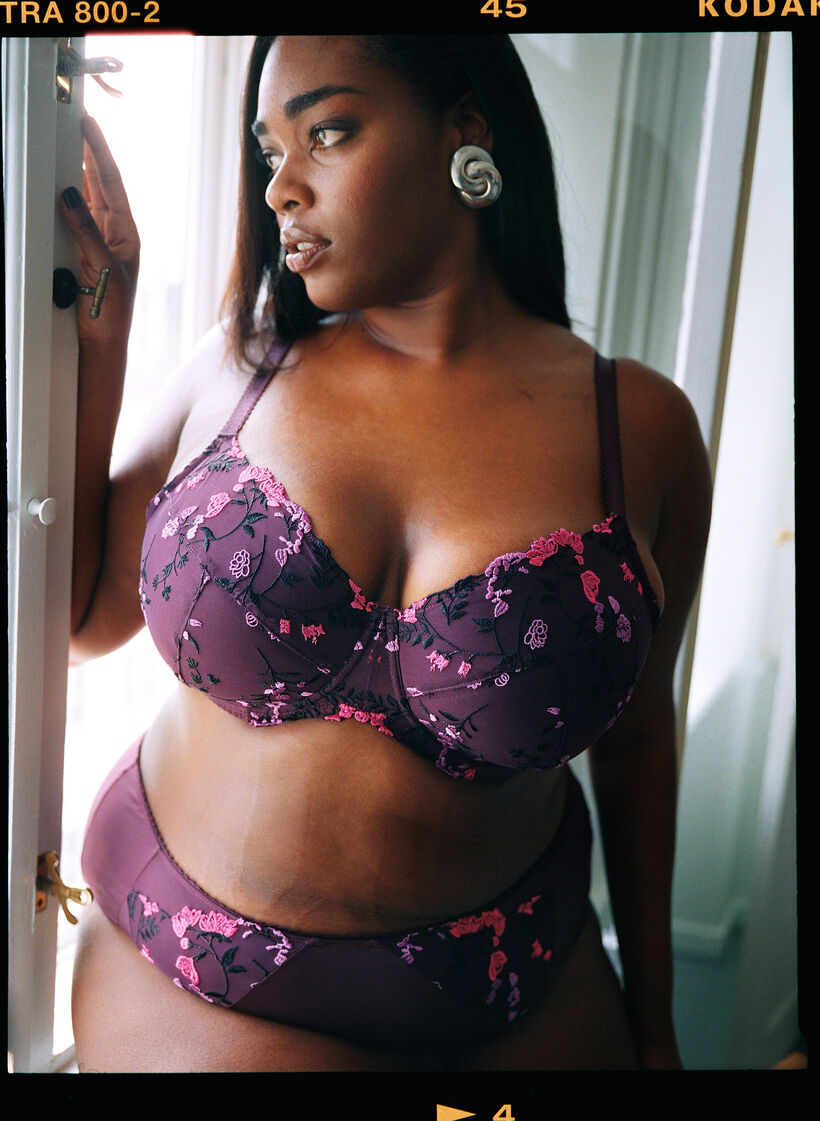 Gepolsterter BH mit Blumenstickerei, Lila, Image image number 0