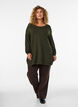 Blouse en maille avec boutons sur le c&ocirc;t&eacute;, Vert fonc&eacute;, Model image number 1