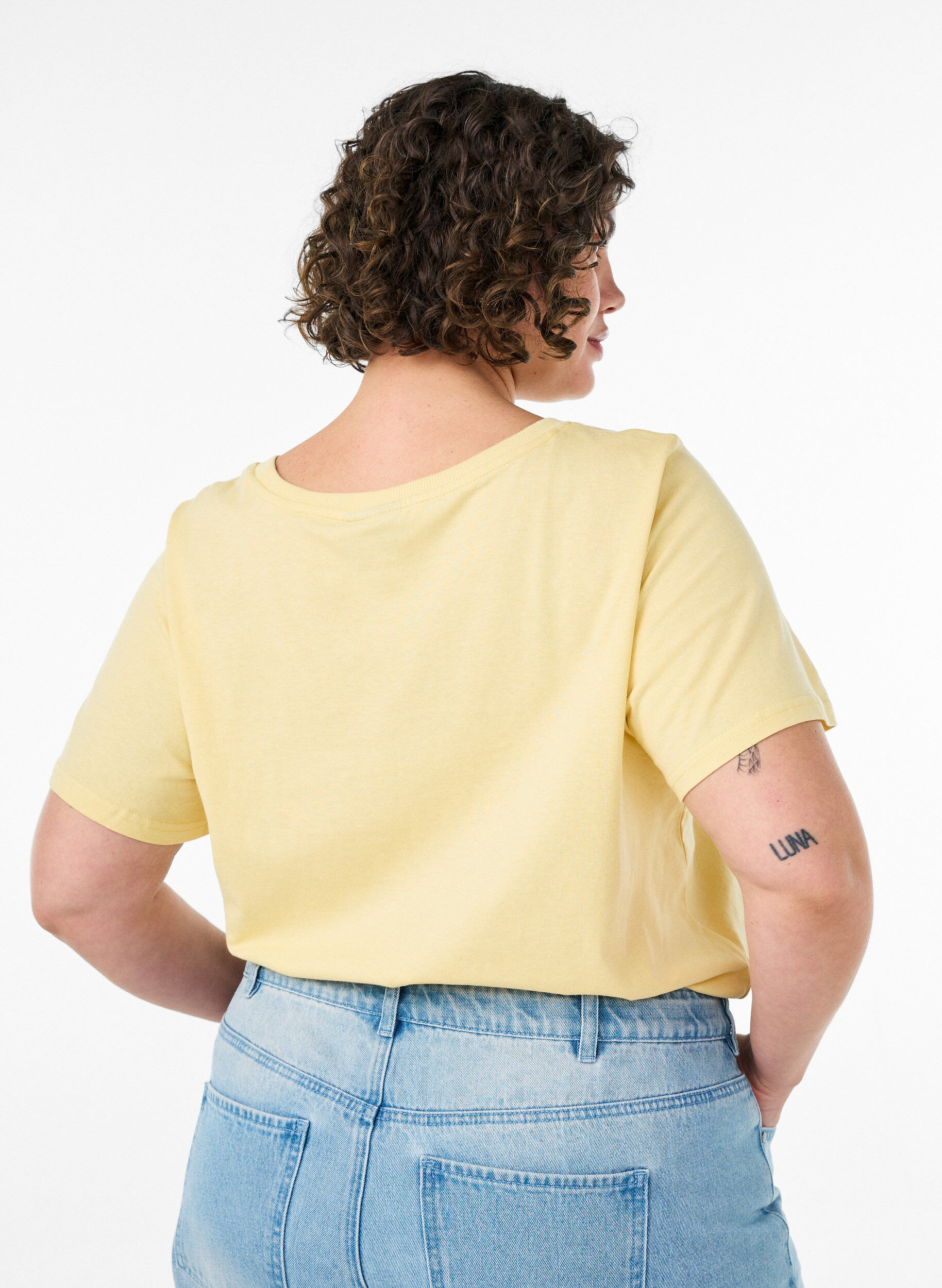 ZizziT-shirt en coton avec imprim&eacute;, Jaune clair, Model image number 2