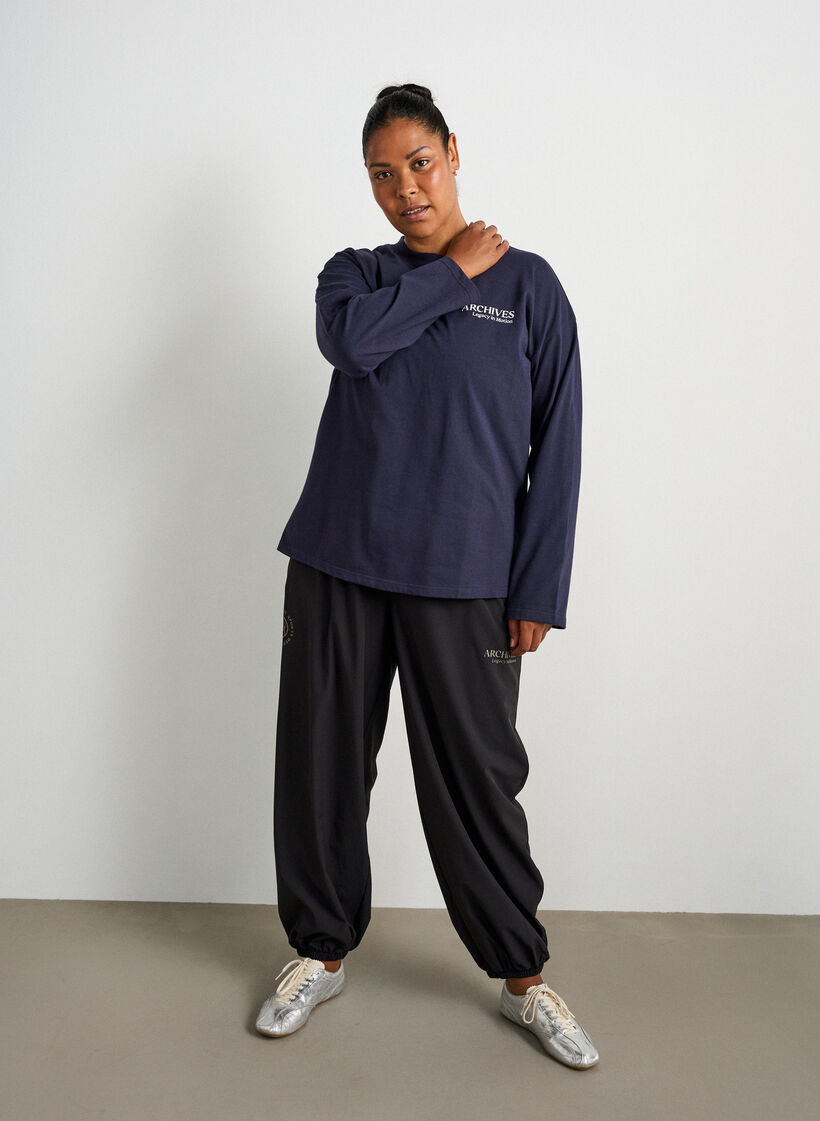 Pantalon d'entra&icirc;nement avec jambes ballon, Noir, Model image number 0
