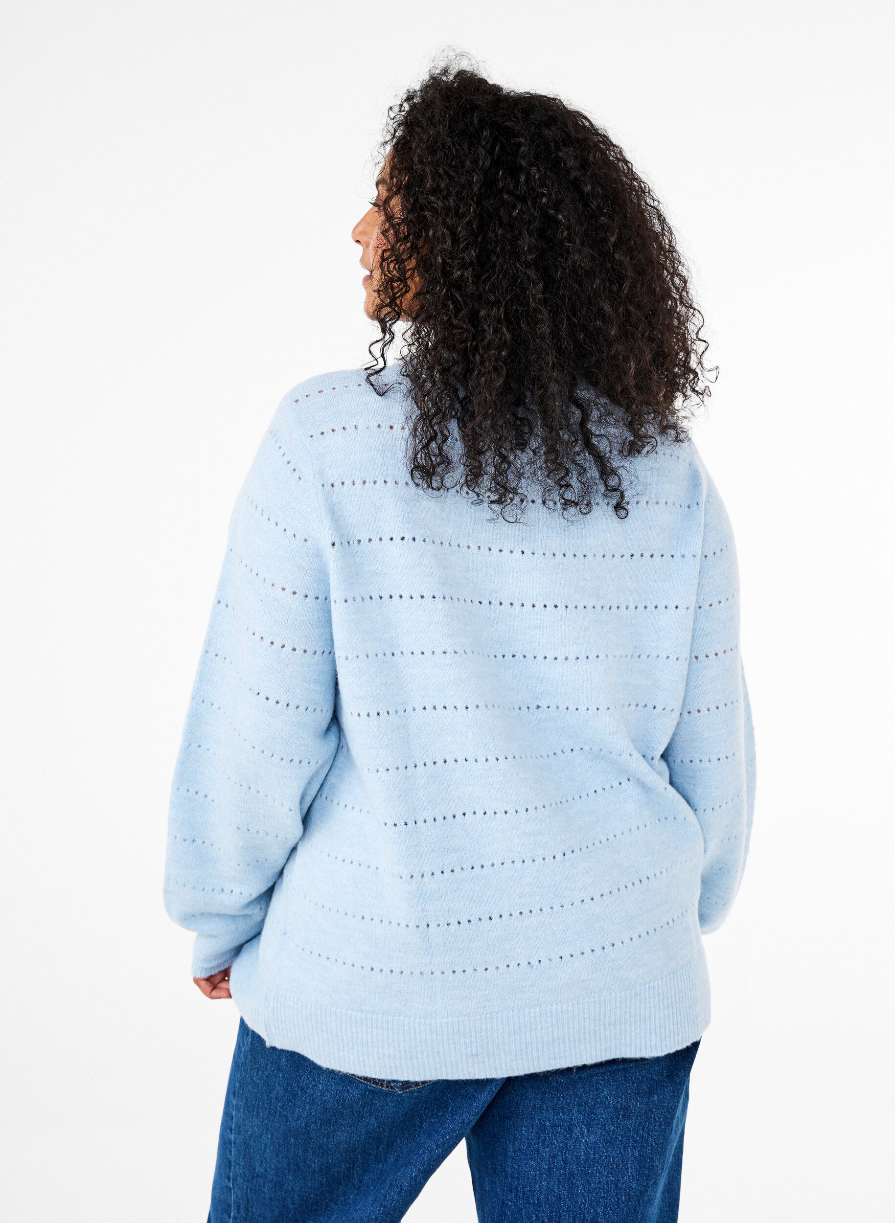Zizzi Strickbluse mit Rundhals und Spitzenmuster, Cashmere Blue Mel., Model image number 1