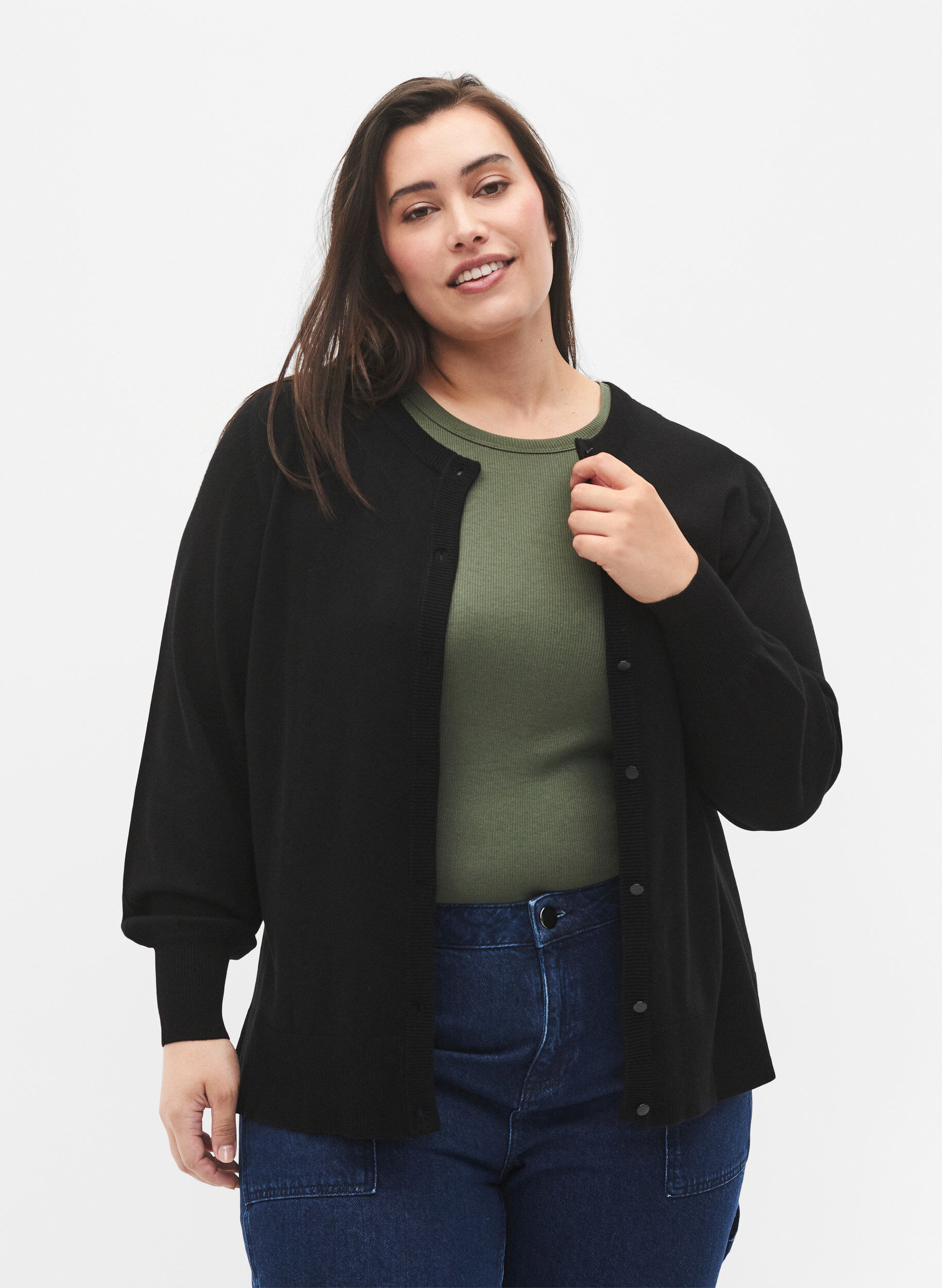 Zizzi Cardigan en viscose avec fermeture boutonn&eacute;e, Black, Model image number 0