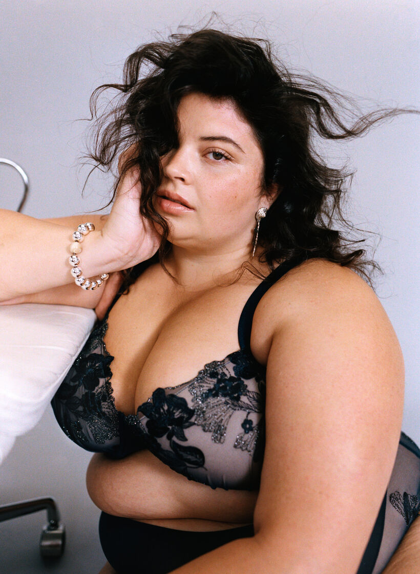 Soutien-gorge moul&eacute; avec broderies florales et d&eacute;tails drap&eacute;s, Bleu, Image image number 0