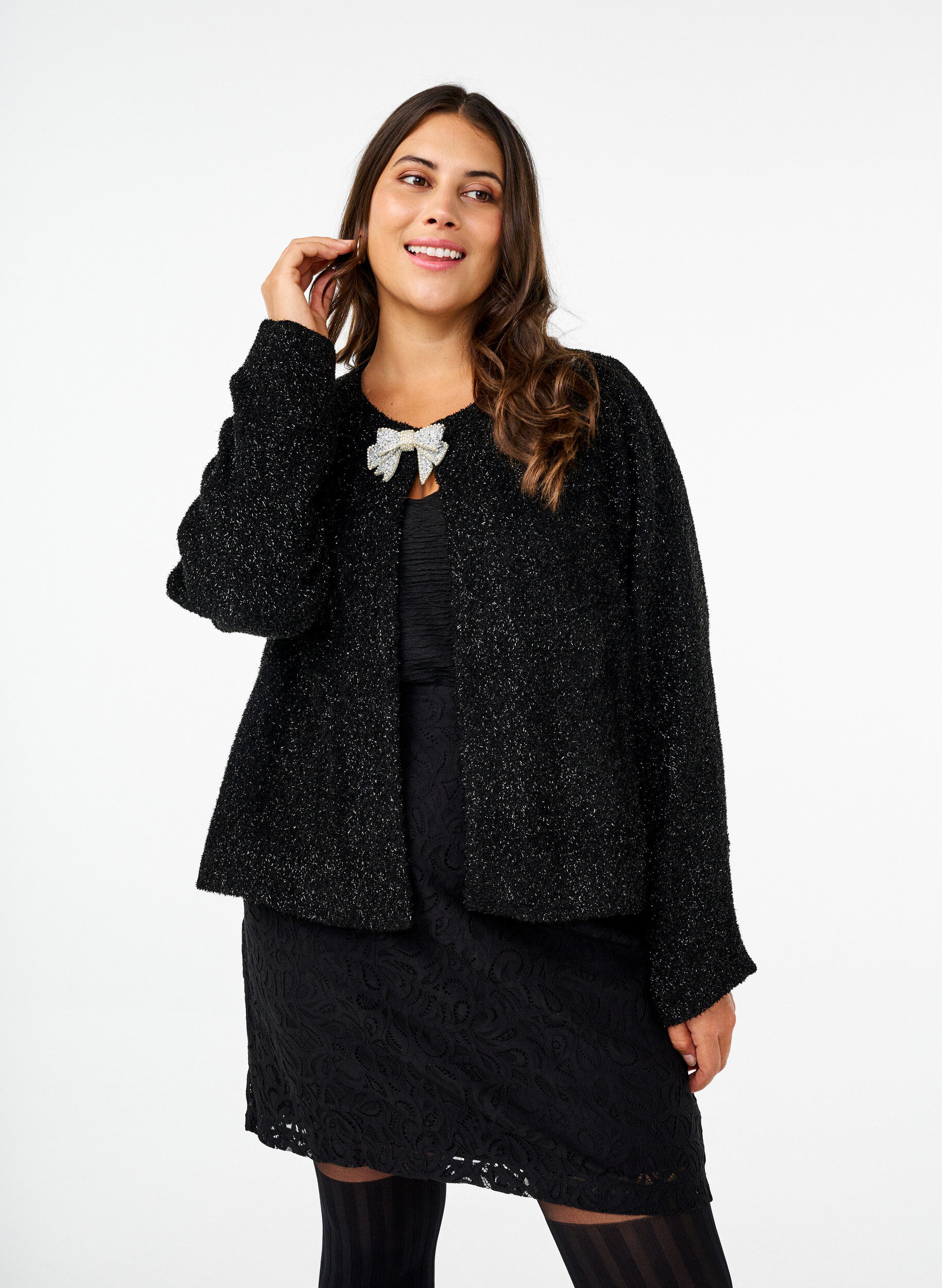 Zizzi Jacke mit Schleife und Glitzerfaden, Black, Model image number 0