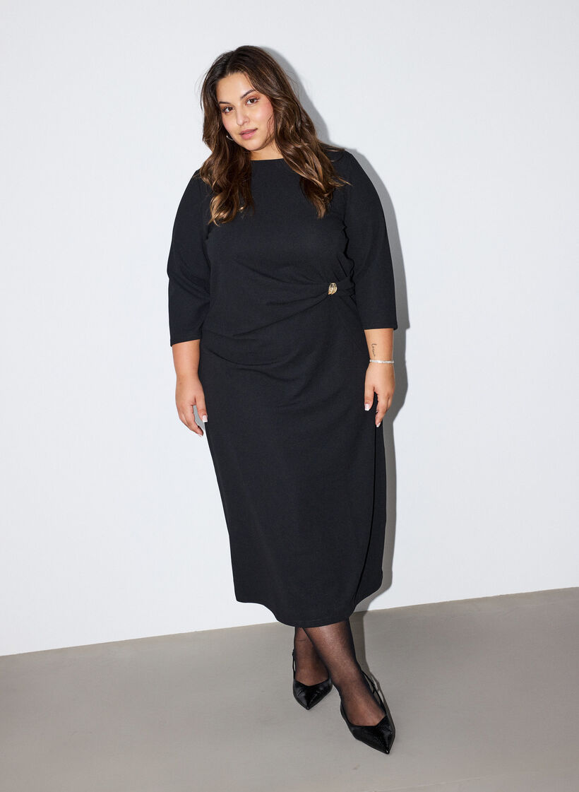 Robe en jersey avec drap&eacute; et boucle d&eacute;corative, Noir, Model image number 0