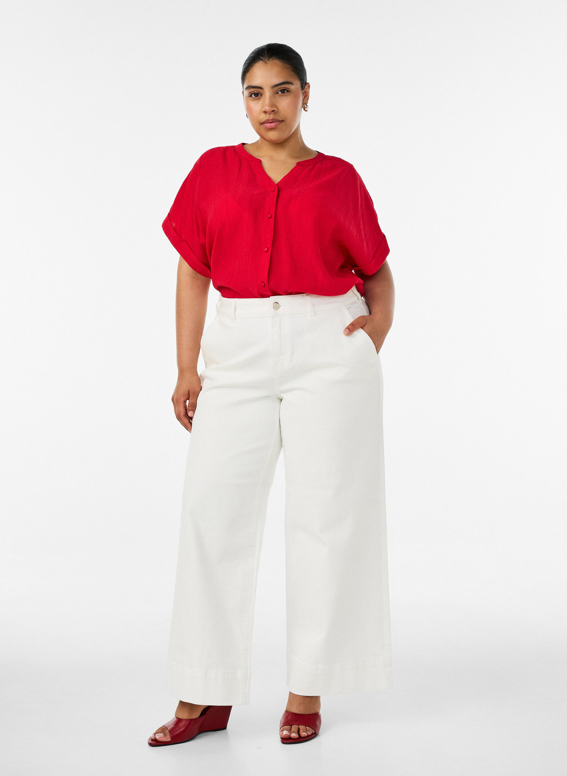 ZizziBlouse textur&eacute;e en viscose avec boutons, Rouge, Model image number 1