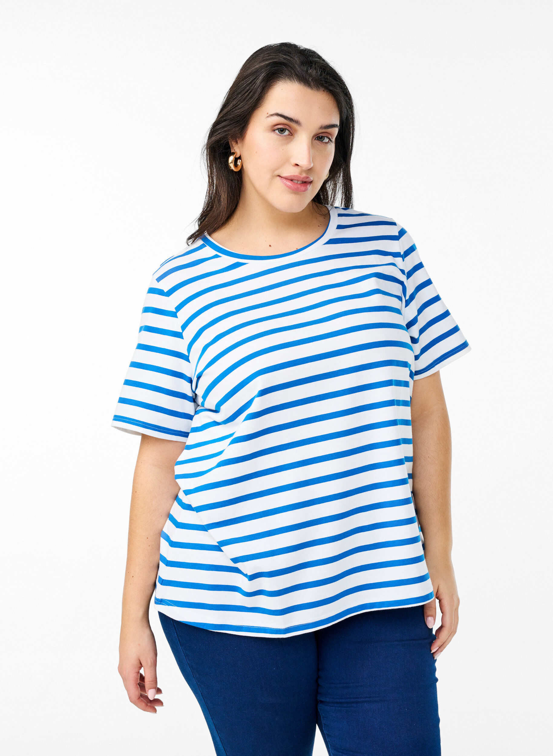 Zizzi Gestreiftes T-Shirt aus biologischer Baumwolle, Blau, Model image number 0