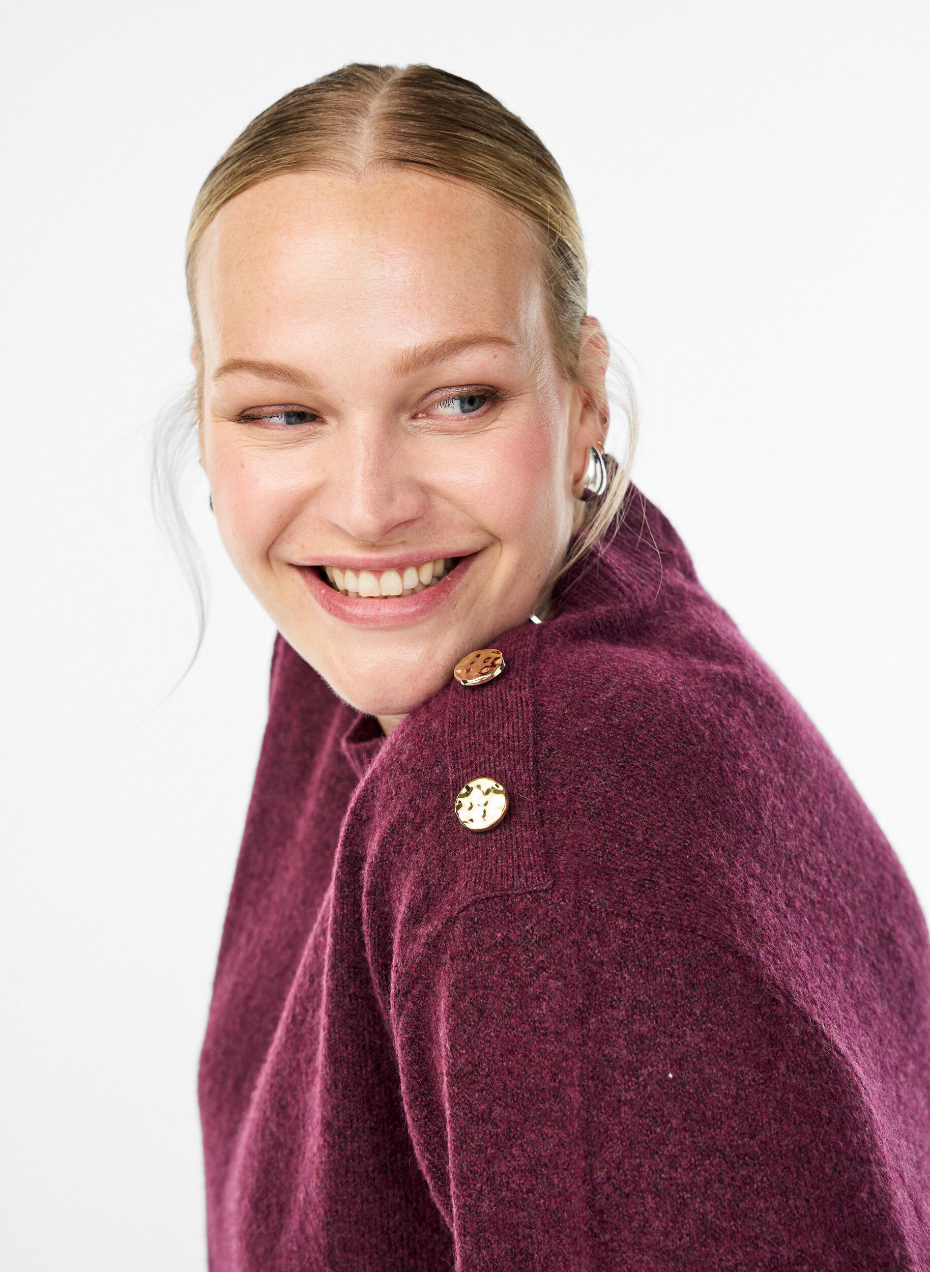 ZizziStrickbluse mit Knopfleiste, Dunkles Bordeaux, Model image number 3