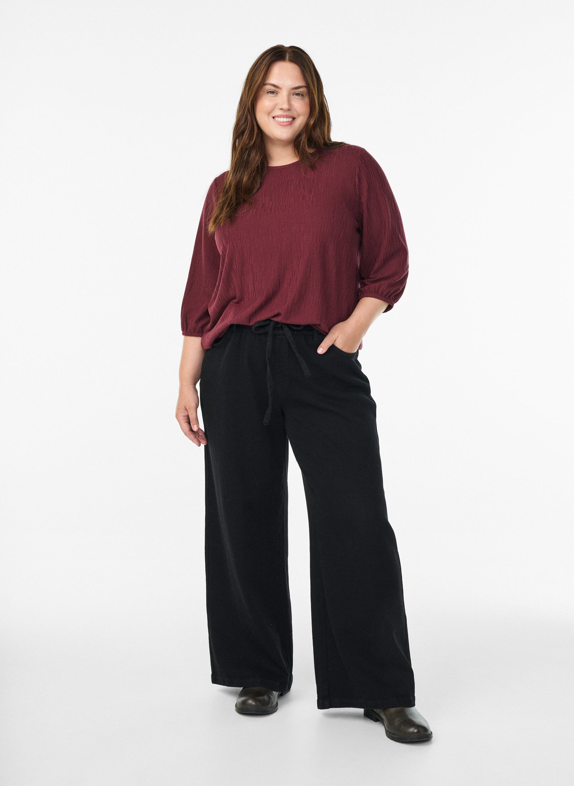 Zizzi Bluse mit Struktur und 3/4-&Auml;rmeln, Rot, Model image number 1