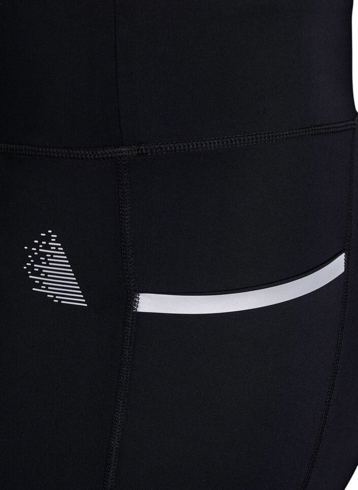 Lauf-Caprihose mit leichter Kompression, Schwarz, Packshot image number 2