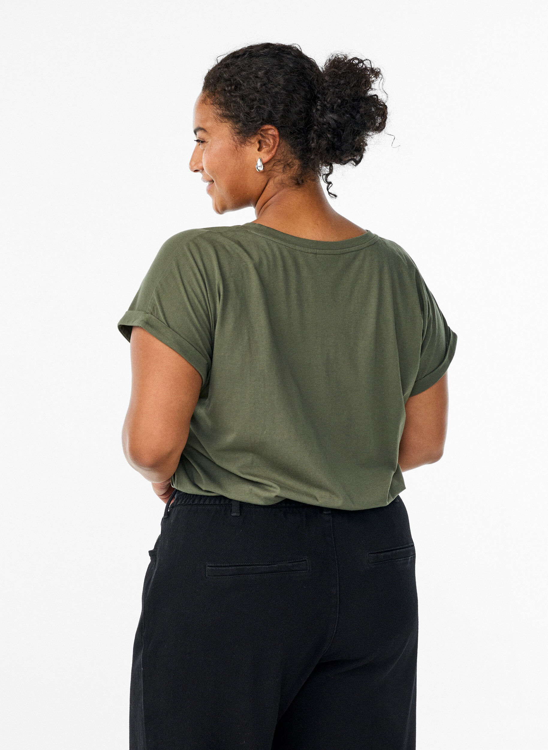 ZizziKurz&auml;rmliges T-Shirt aus einer Baumwollmischung, Gr&uuml;n, Model image number 2