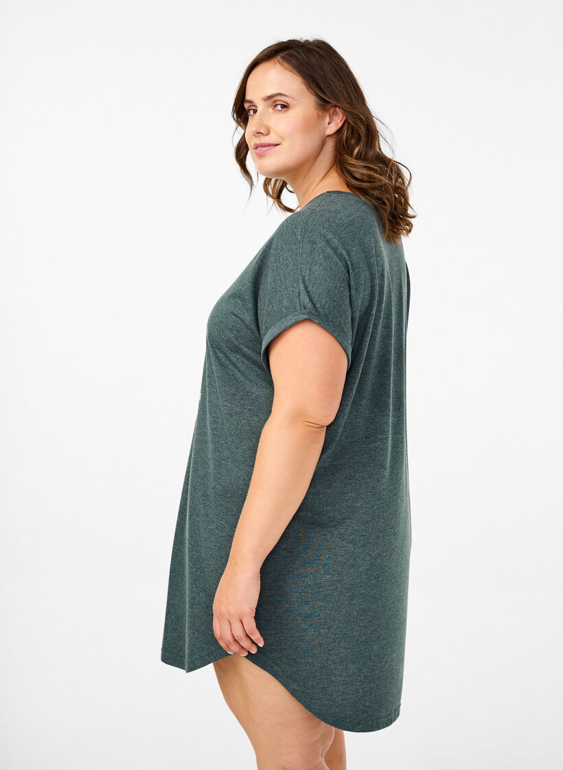 Chemise de nuit &agrave; manches courtes avec imprim&eacute; de texte, , Model image number 2