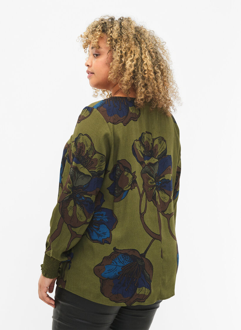Blouse à manches longues en viscose avec imprimé floral	, Green Big Flower, Model image number 1