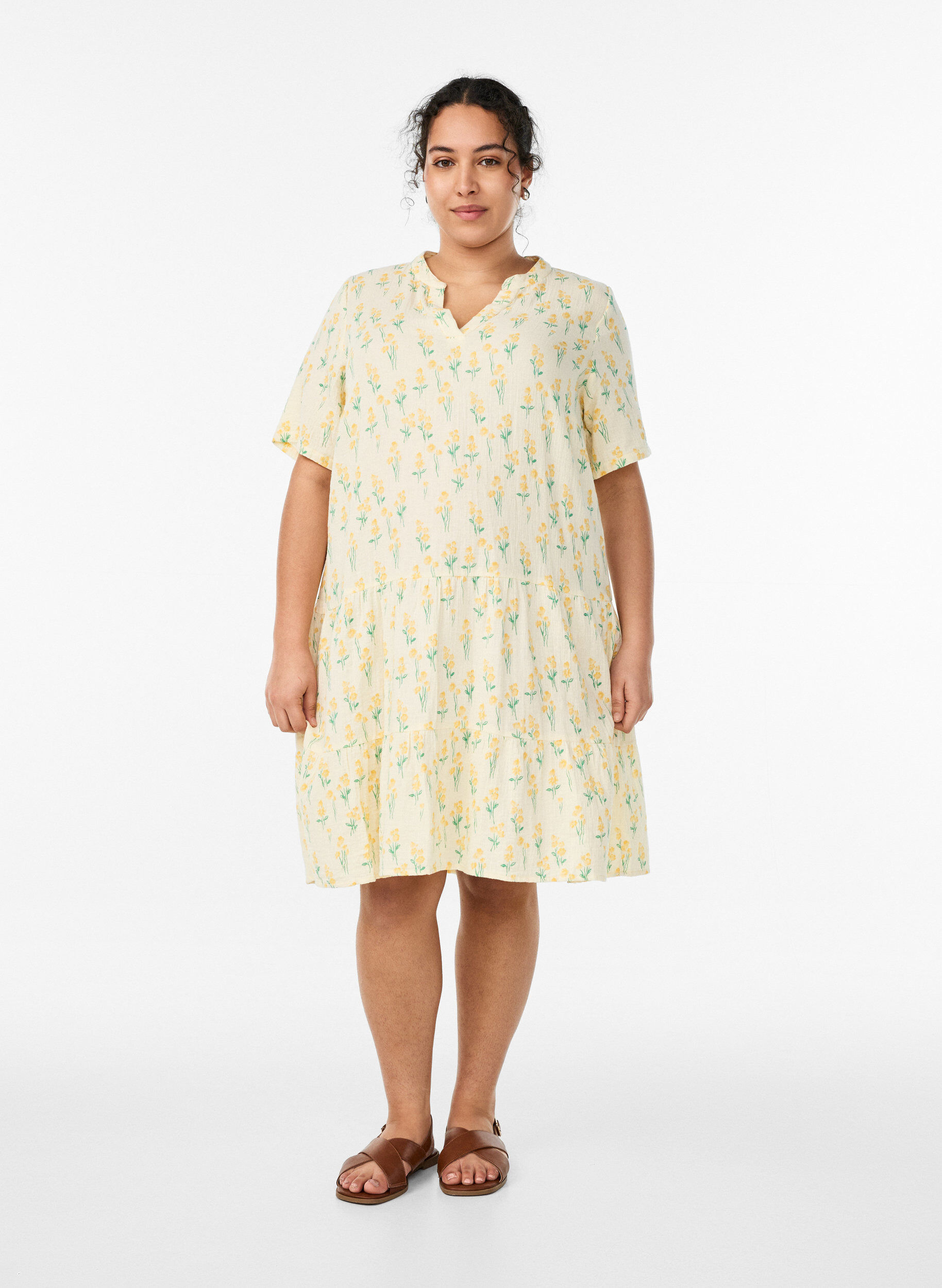 ZizziKurzes A-Linien-Kleid aus Baumwollmusselin, Gelb, Model image number 1