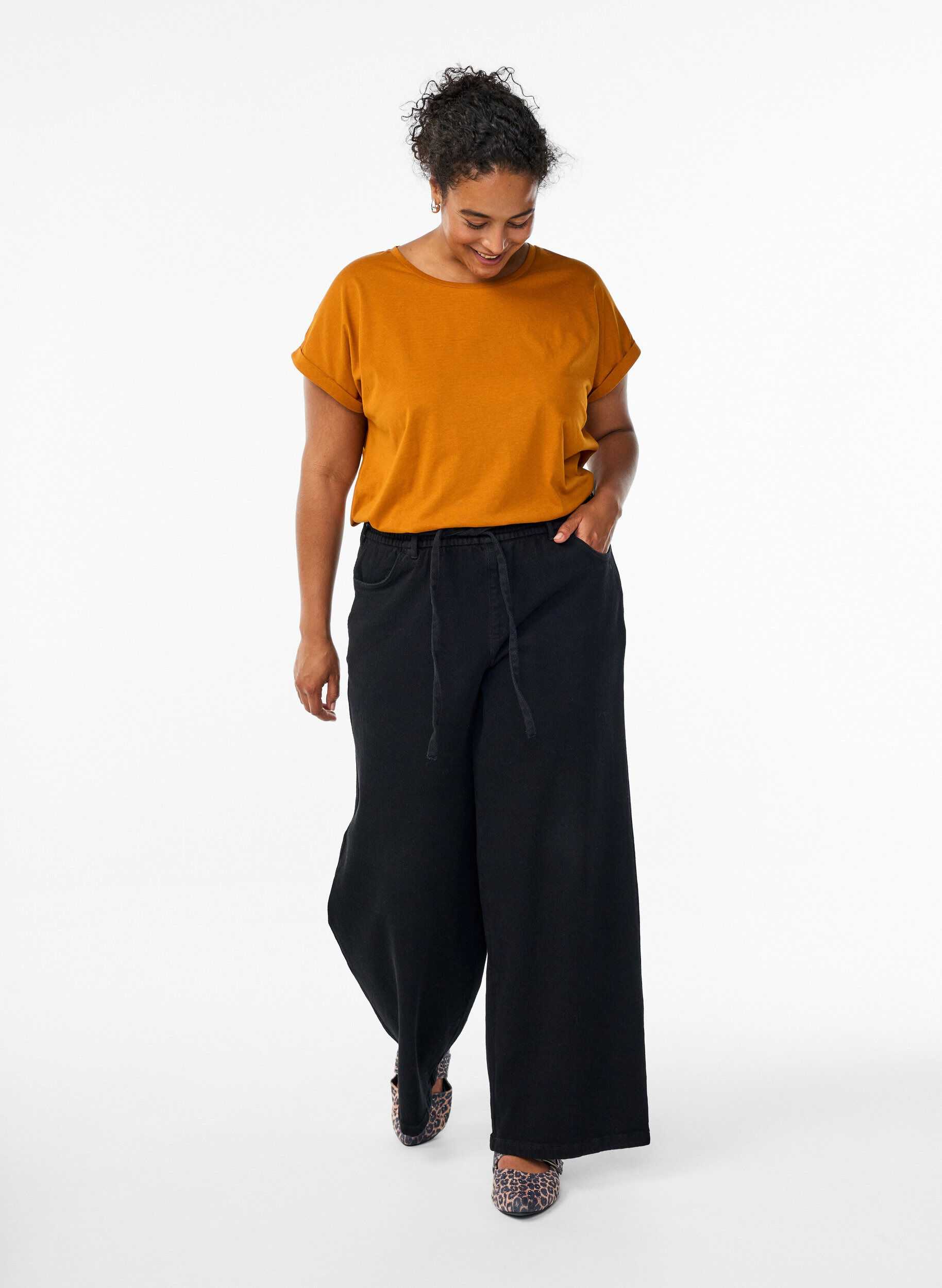 Zizzi Kurz&auml;rmeliges T-Shirt aus einer Baumwollmischung, Orange, Model image number 1