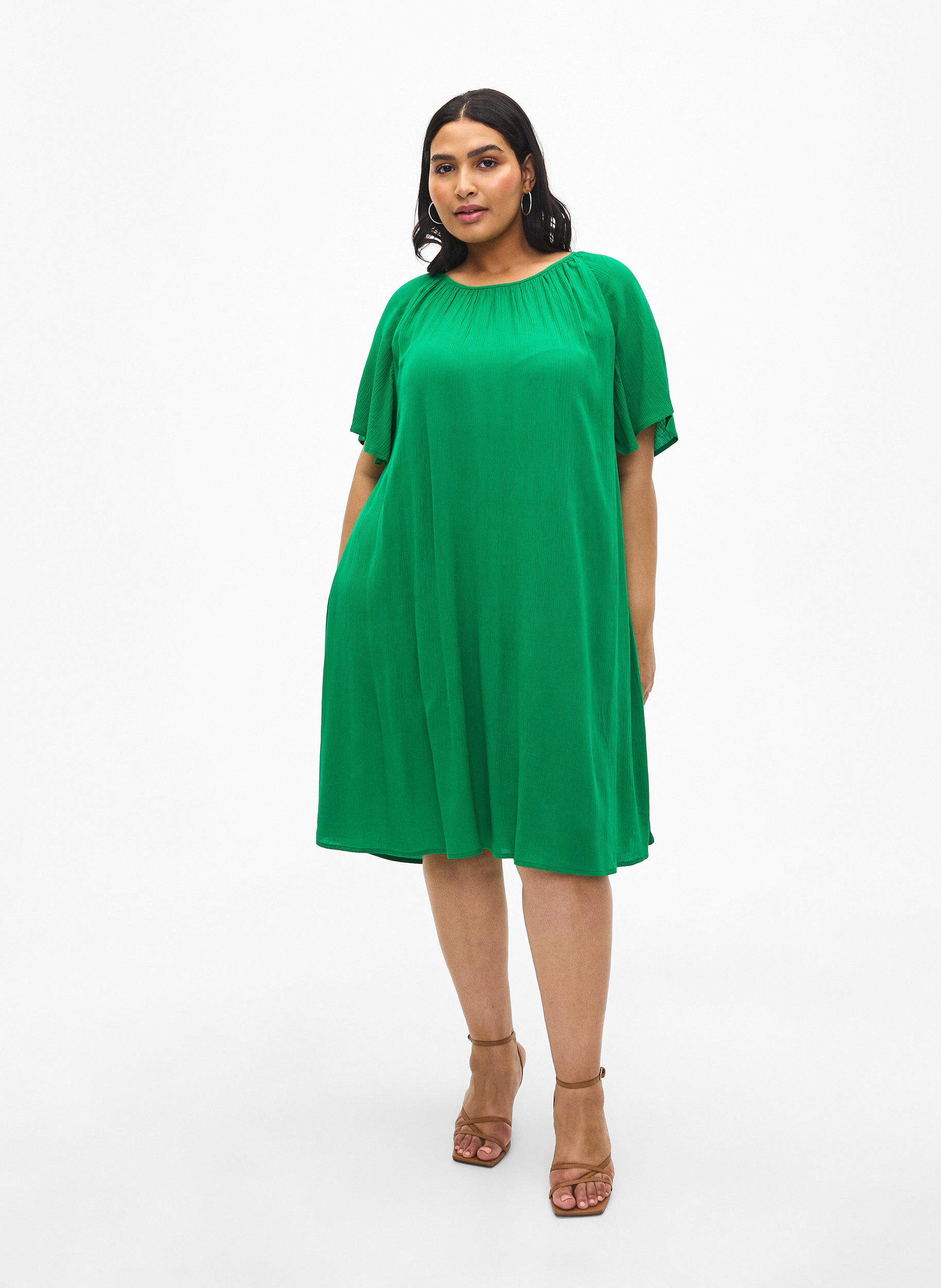 Zizzi Viskosekleid mit kurzen &Auml;rmeln, Jolly Green, Model image number 2