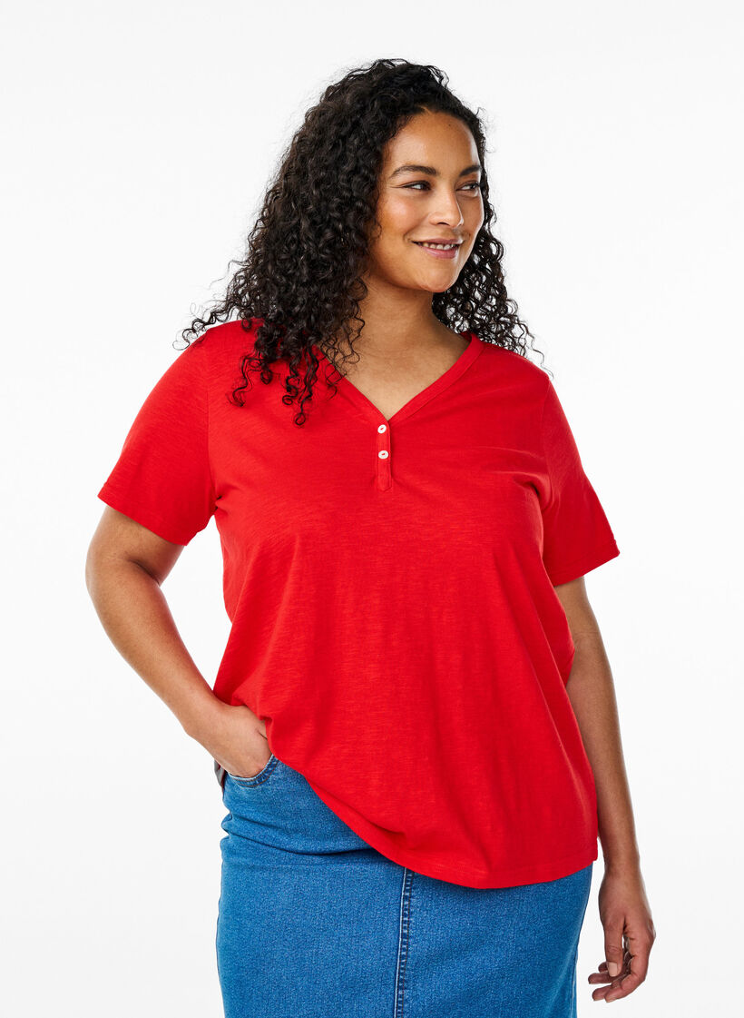 T-Shirt mit Knopfleiste, Rot, Model image number 0