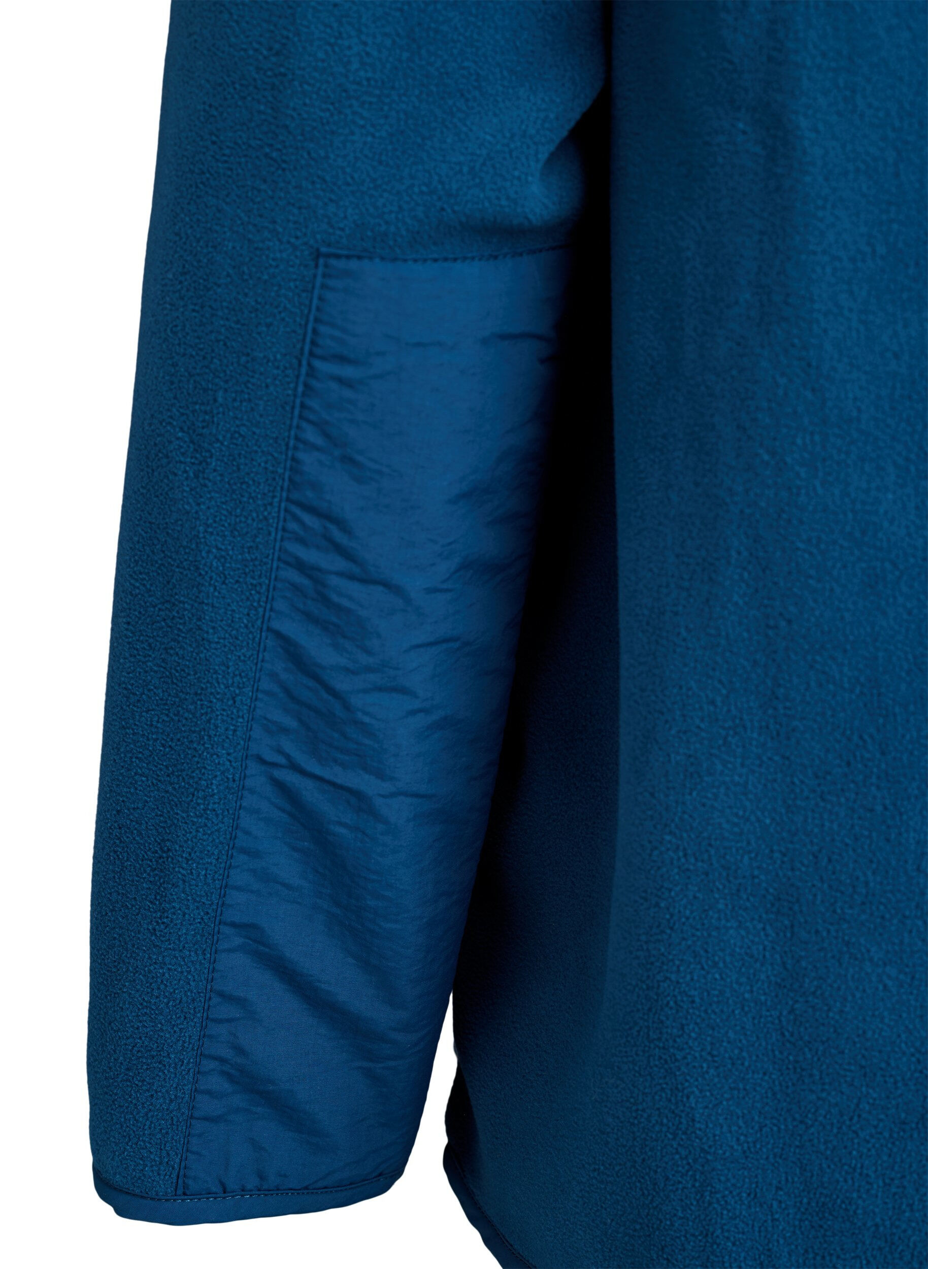 Zizzi Veste polaire avec col montant et poches, Bleu, Packshot image number 3