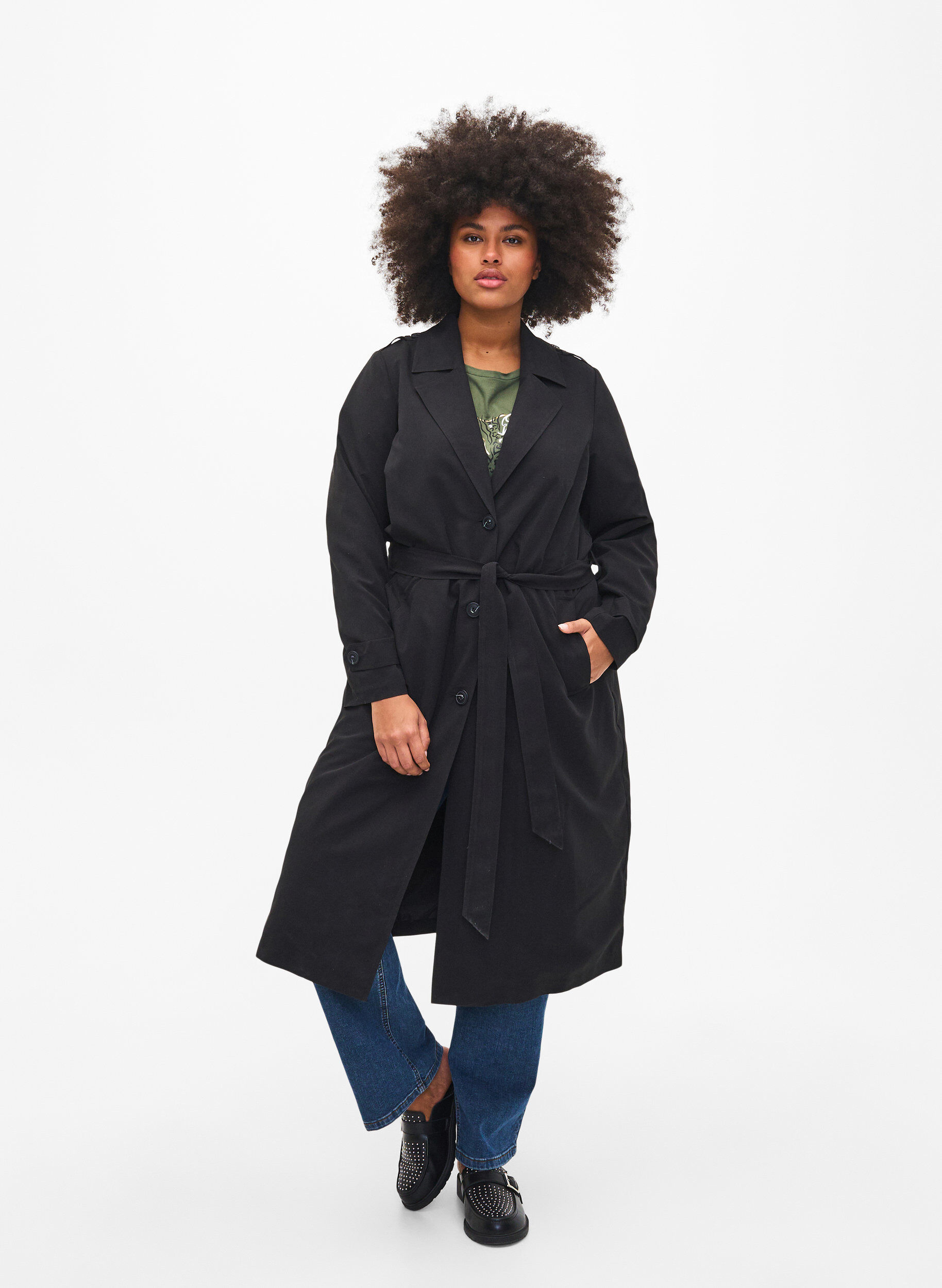 Zizzi Langer Trenchcoat mit G&uuml;rtel, Black, Model image number 0