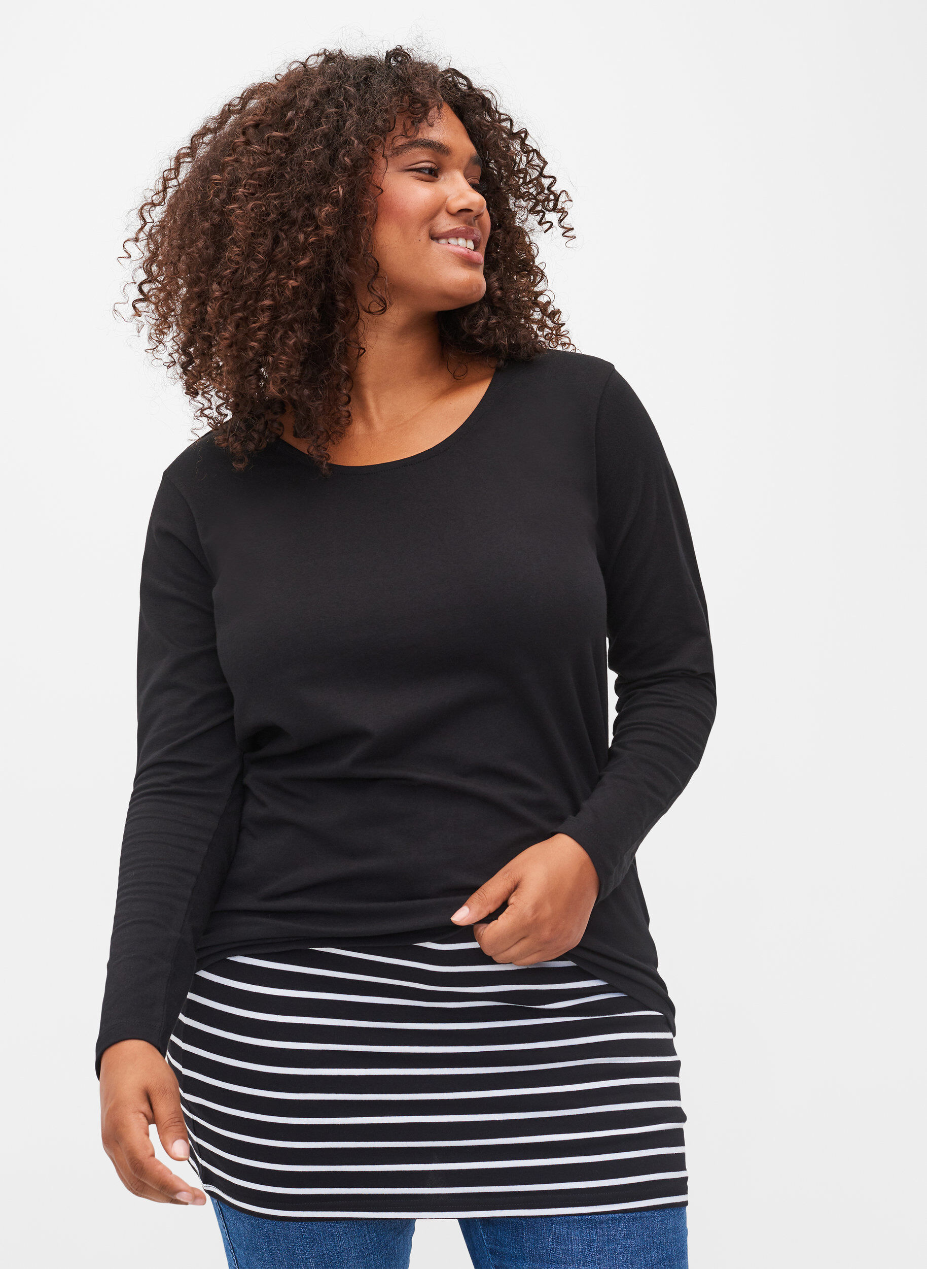 Zizzi Extension de tops 2-pack, Black/Black Stripe, Model image number 0