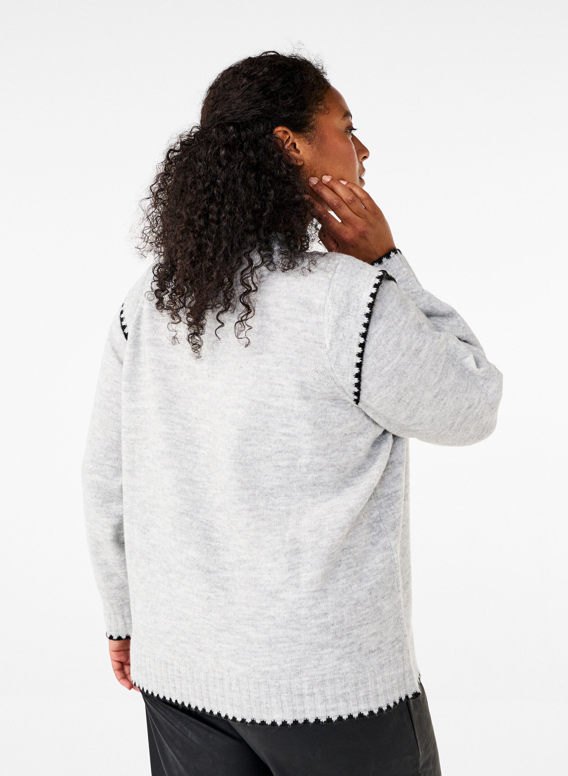 Zizzi  Strickbluse mit Kontrastn&auml;hten, LGM Black Edges, Model image number 1