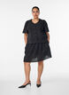 Jupe courte en broderie anglaise avec ceinture &eacute;lastique, Noir, Model image number 0