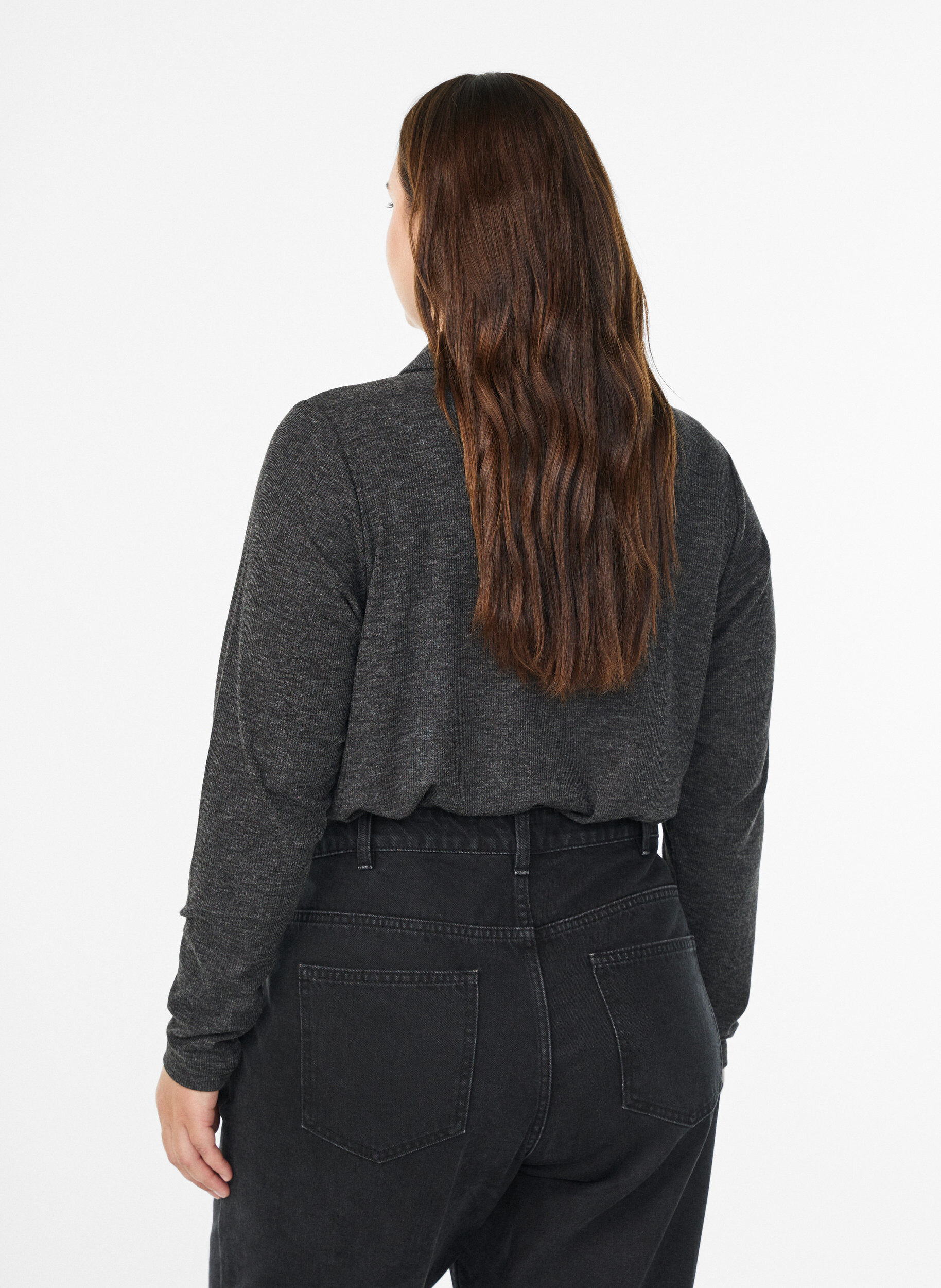 Zizzi Polo &agrave; manches longues en maille c&ocirc;tel&eacute;e extensible, Gris anthracite, Model image number 2