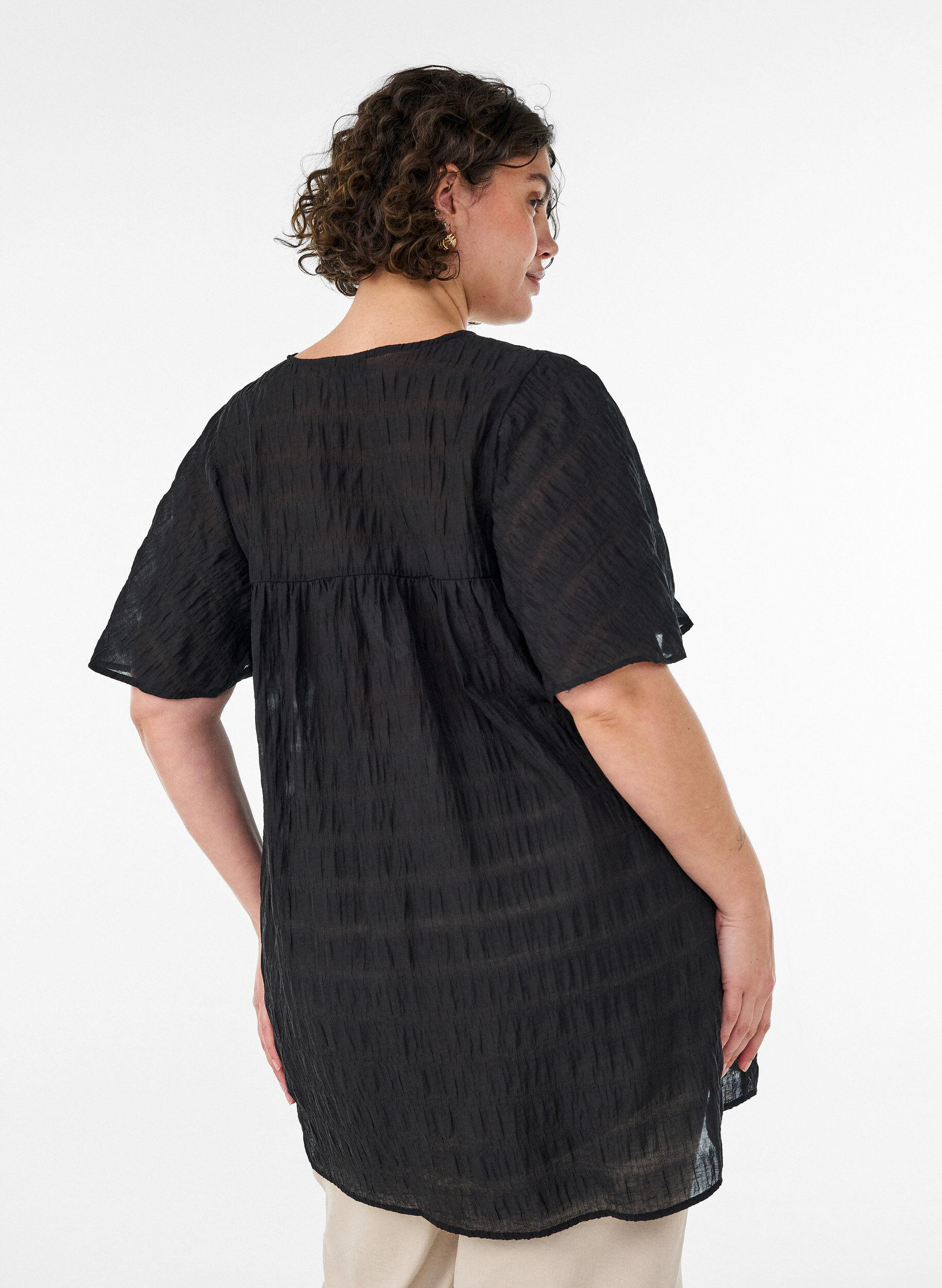 ZizziTunika aus Lyocell mit Flatter&auml;rmeln, Schwarz, Model image number 2