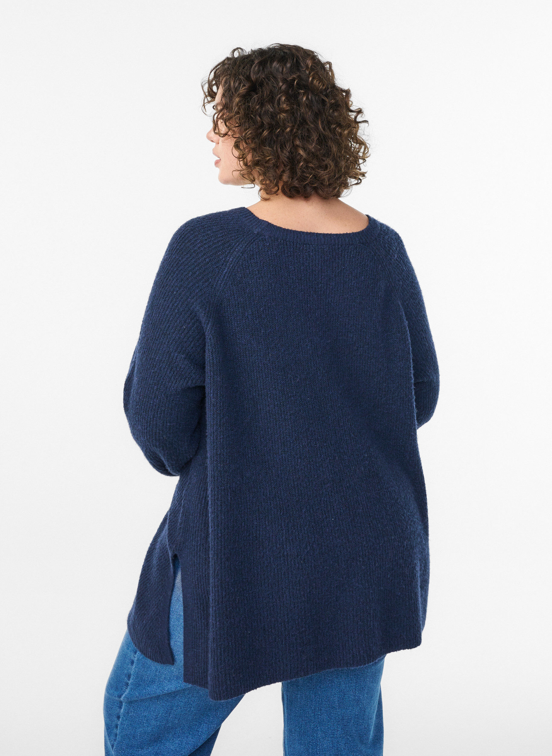ZizziPull en maille &agrave; motif diagonal et manches raglan, Bleu, Model image number 2